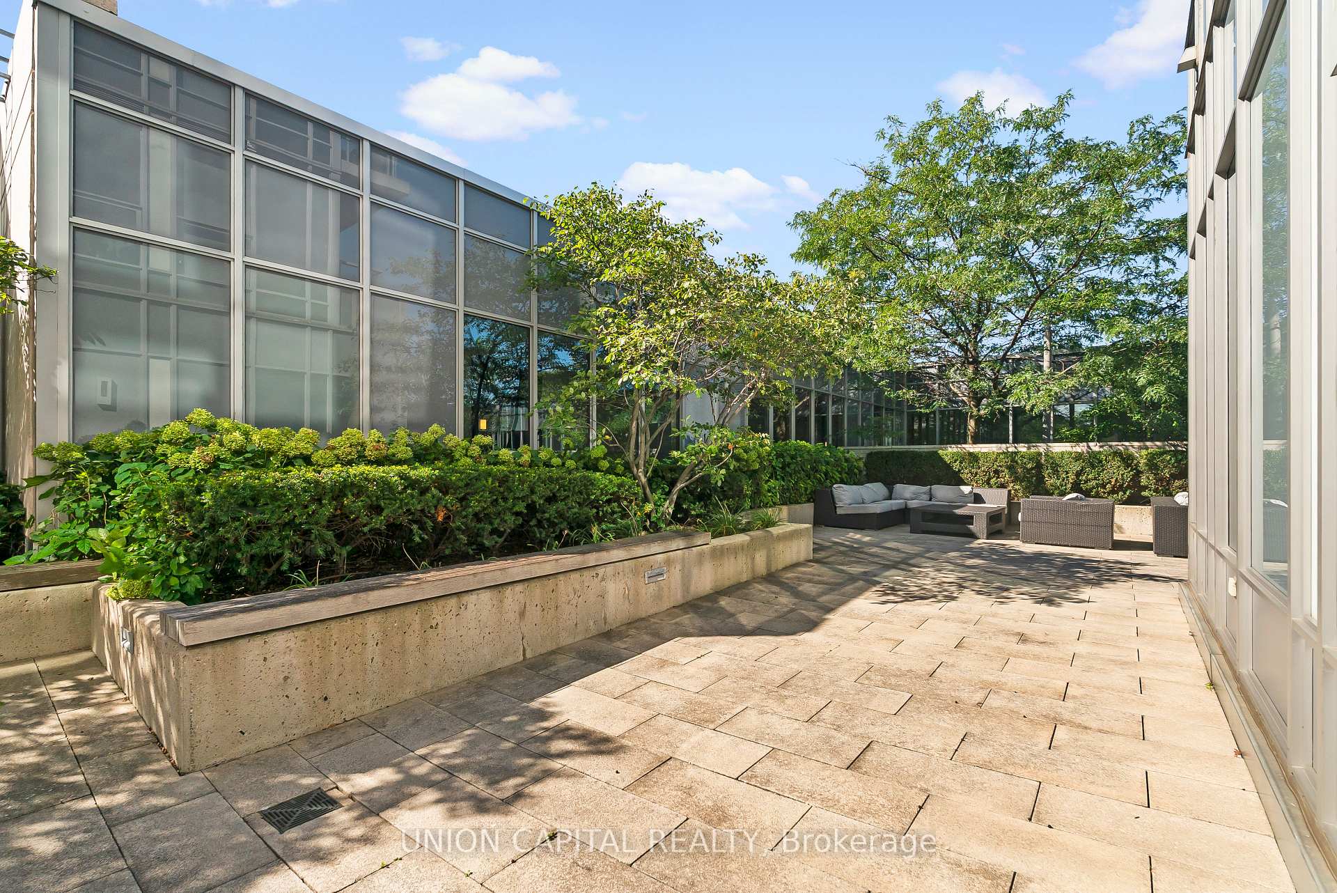 Photo 23 of Unit 708, 120 Harrison Garden Boulevard, North York, Willowdale East — HOMEH