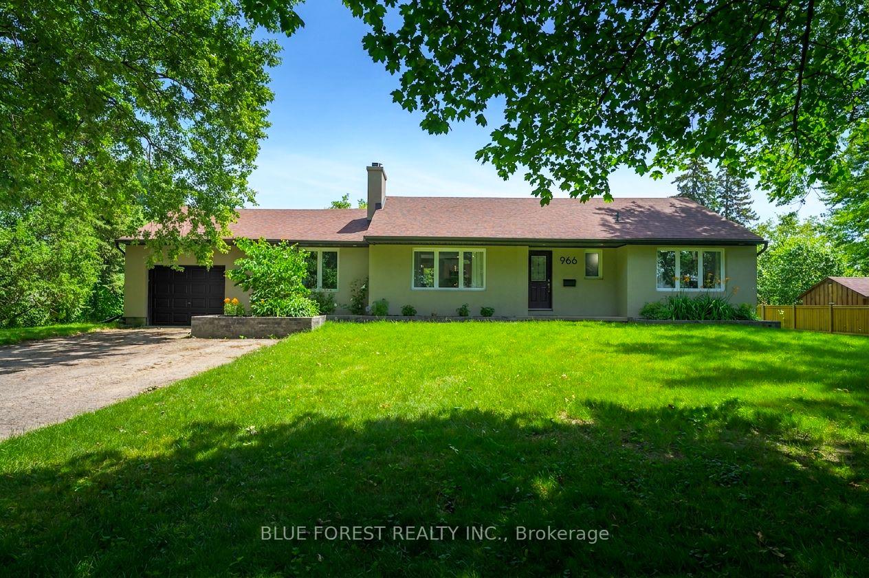 Photo of 966 Glenbanner Road