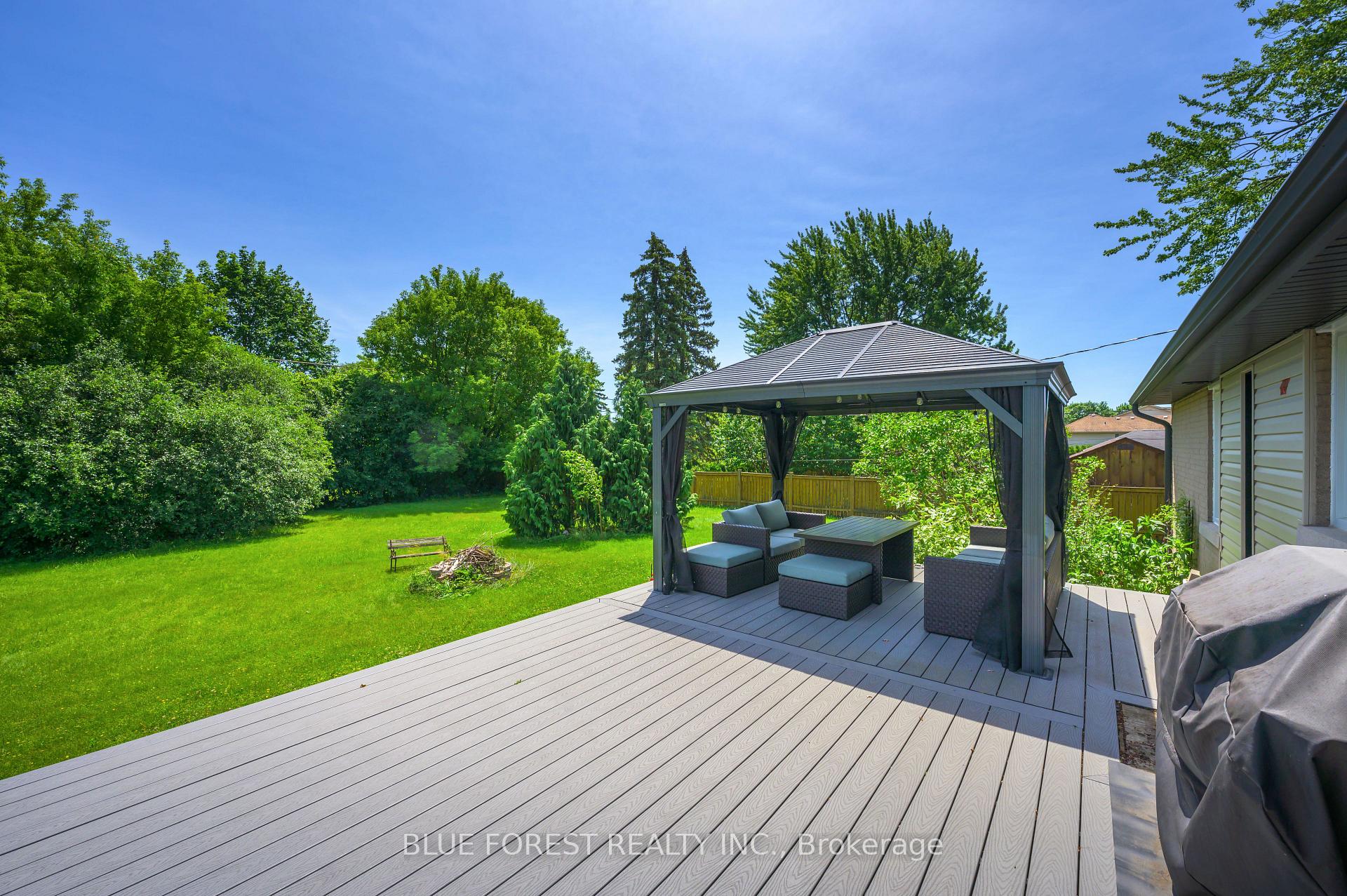 Photo 34 of 966 Glenbanner Road, London, South Y — HOMEH