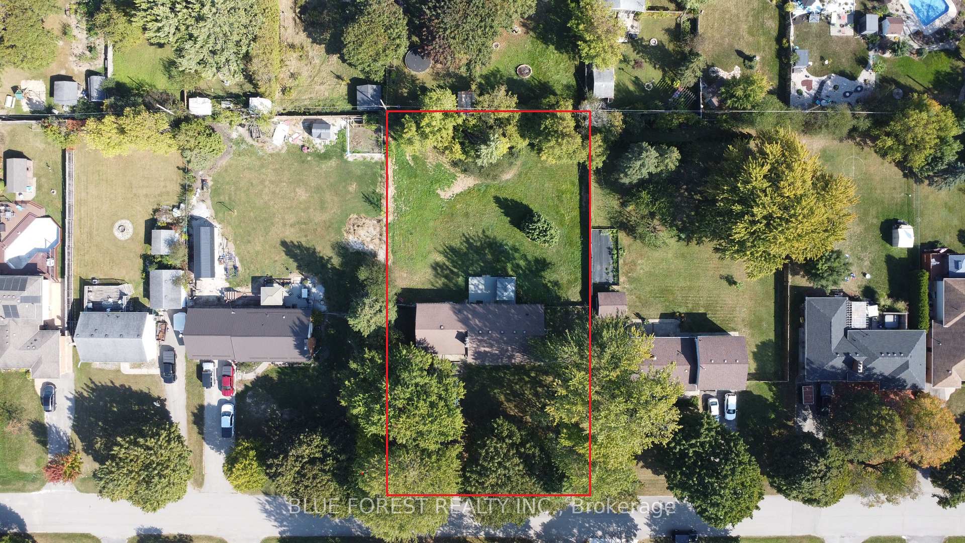 Photo 38 of 966 Glenbanner Road, London, South Y — HOMEH