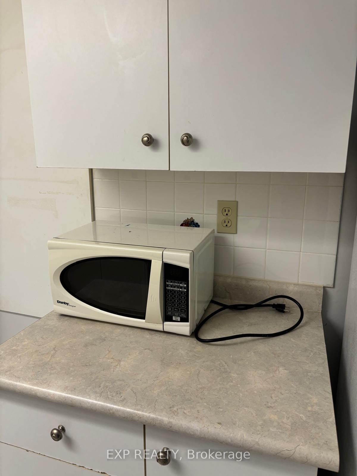 Photo 10 of Unit Lower Level - Bsmnt Only, 5243 Heatherleigh Avenue, Mississauga, East Credit — HOMEH