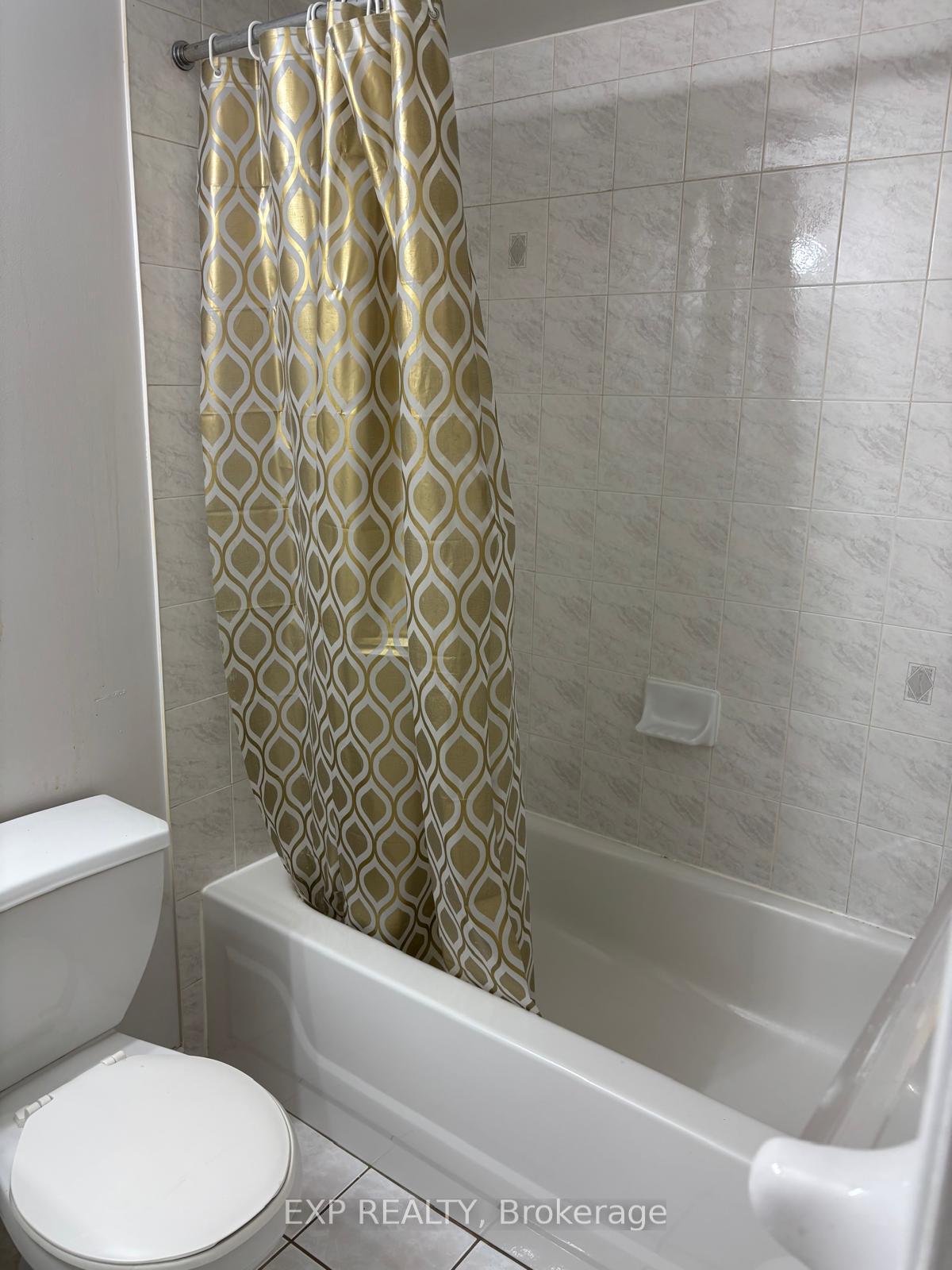 Photo 25 of Unit Lower Level - Bsmnt Only, 5243 Heatherleigh Avenue, Mississauga, East Credit — HOMEH