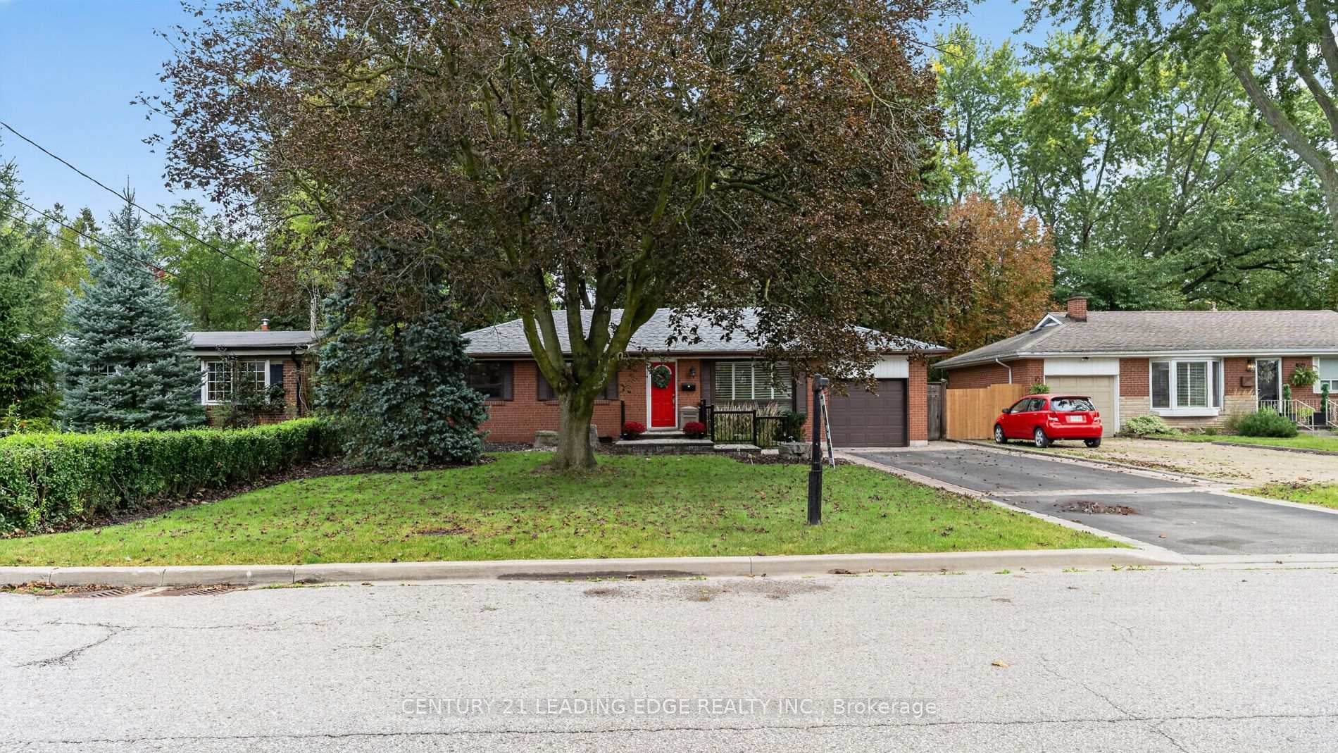 Photo 4 of 433 Brownfield Gardens, Scarborough, Rouge — HOMEH