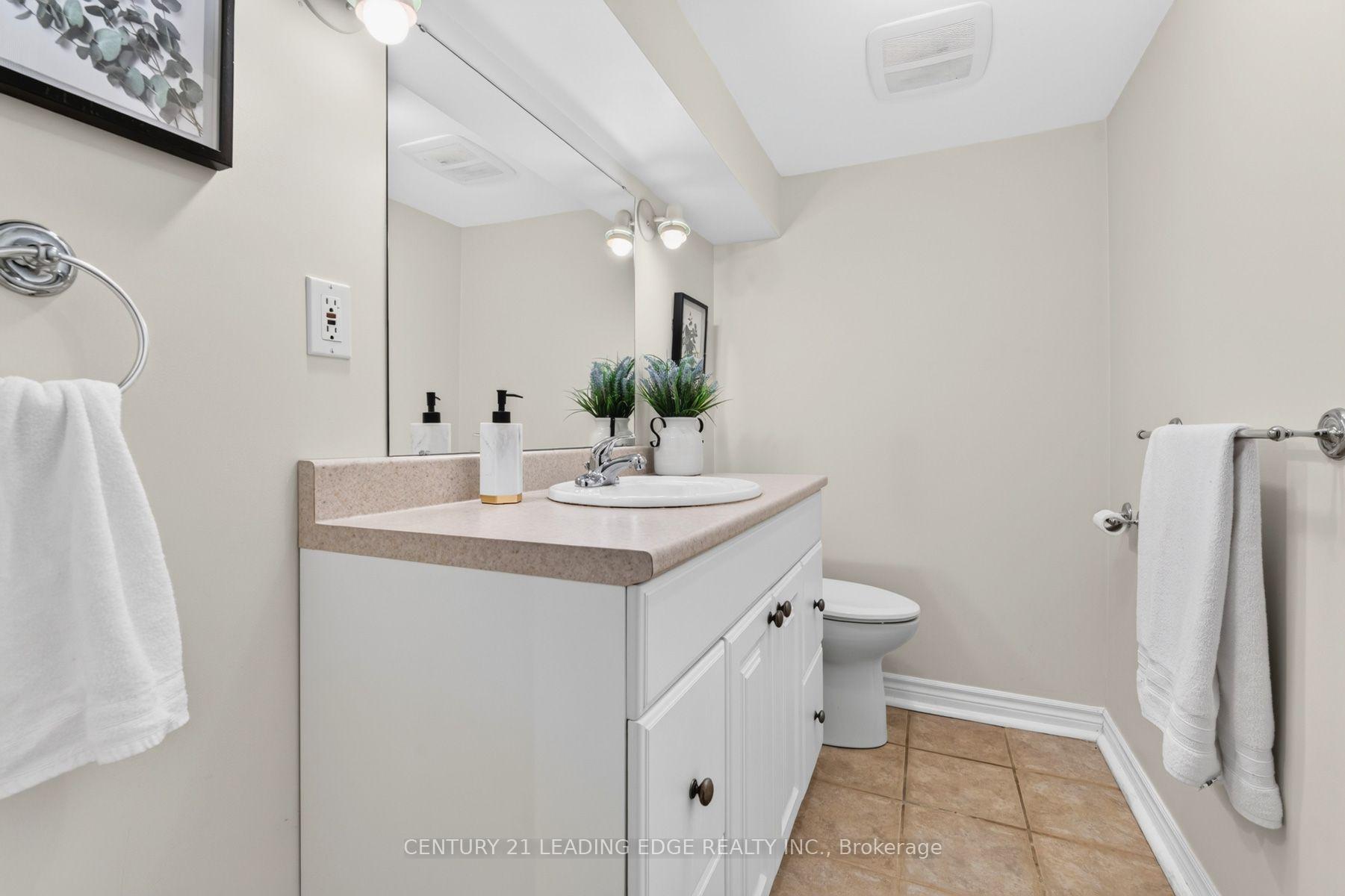 Photo 42 of 433 Brownfield Gardens, Scarborough, Rouge — HOMEH