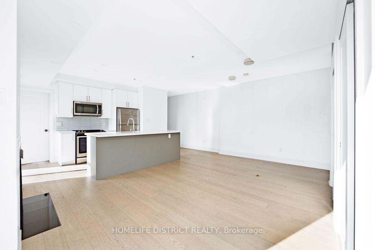 Photo 5 of Unit 200, 243 Niagara Street, Toronto, Niagara — HOMEH