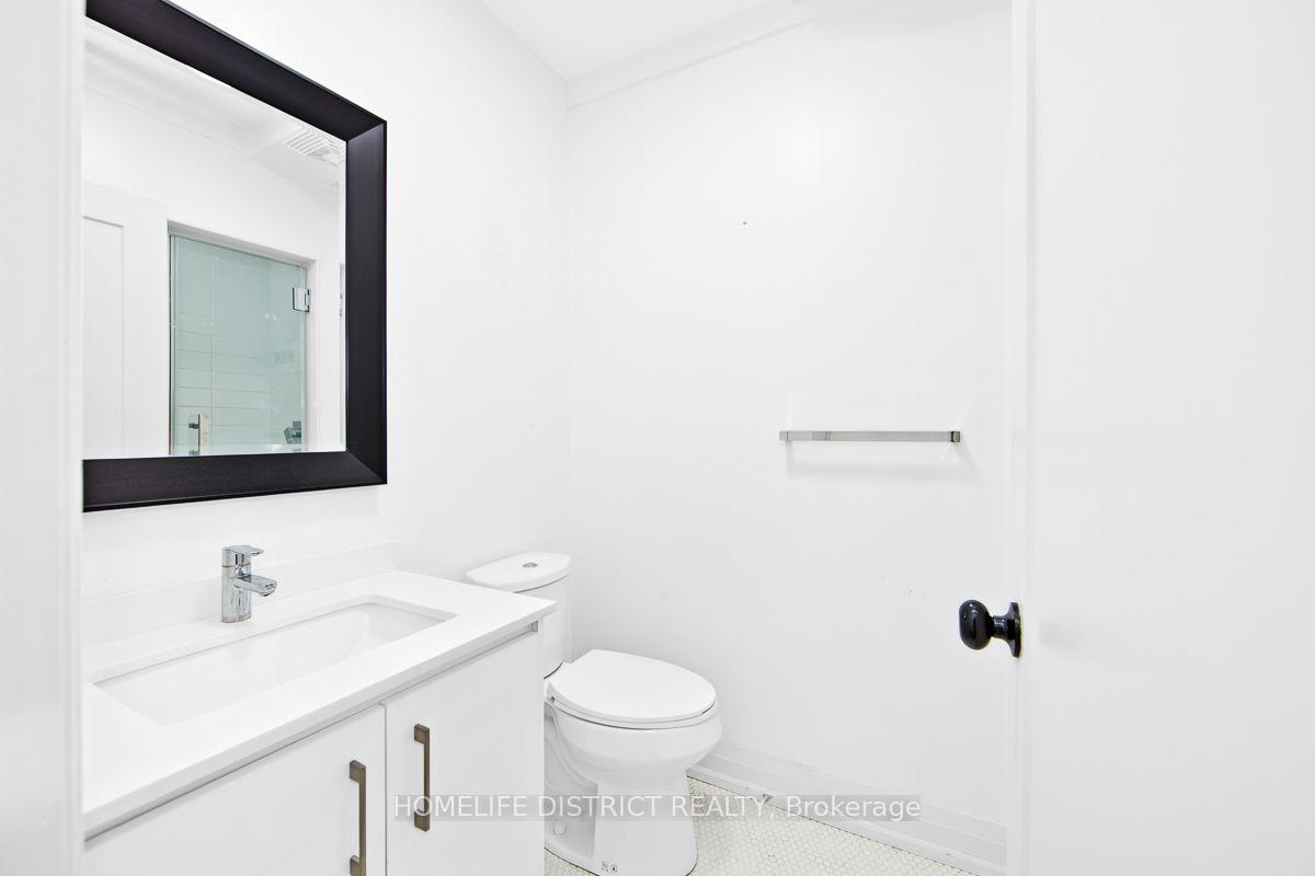 Photo 17 of Unit 200, 243 Niagara Street, Toronto, Niagara — HOMEH