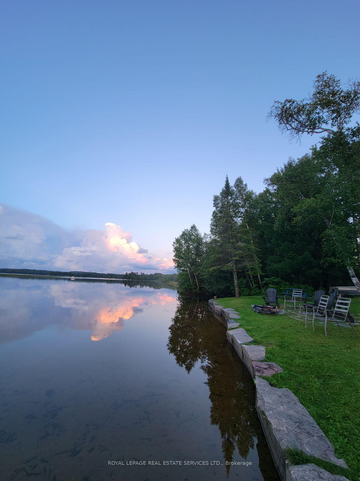 Photo 3 of 4 Crescent Road, Strong — HOMEH