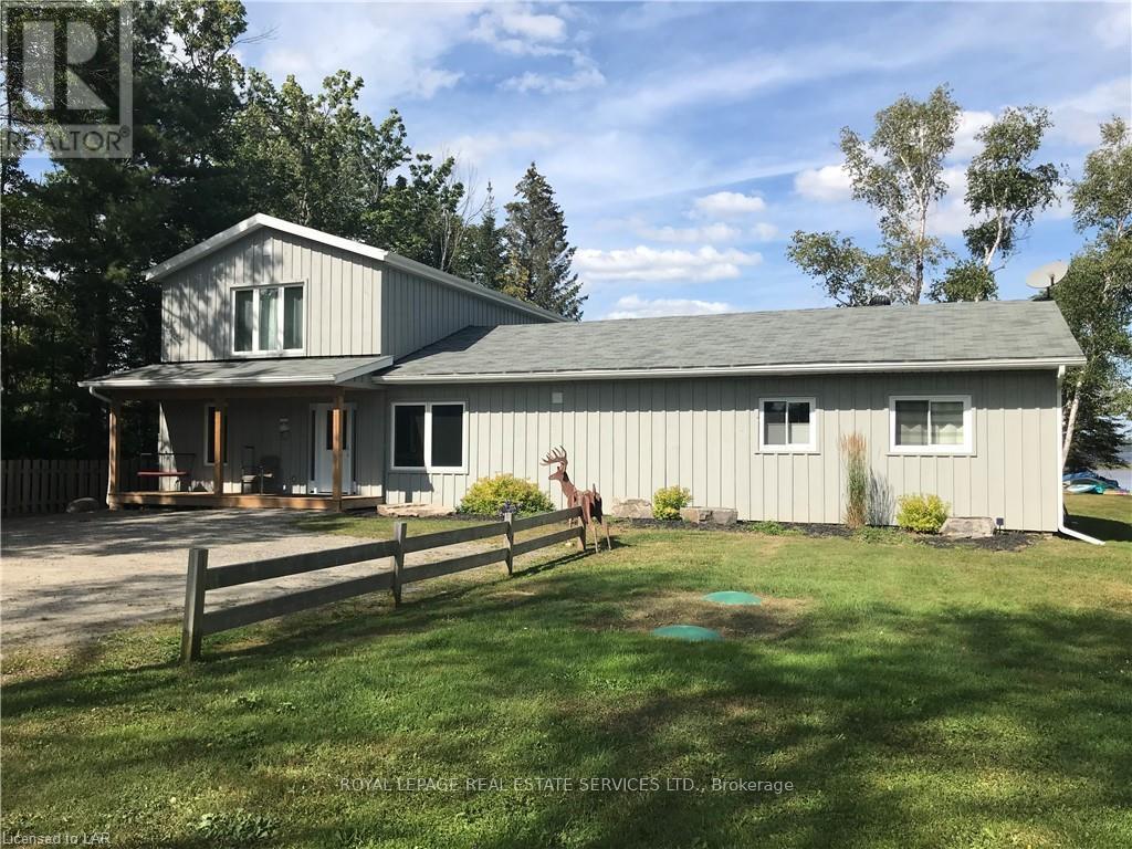 Photo 14 of 4 Crescent Road, Strong — HOMEH