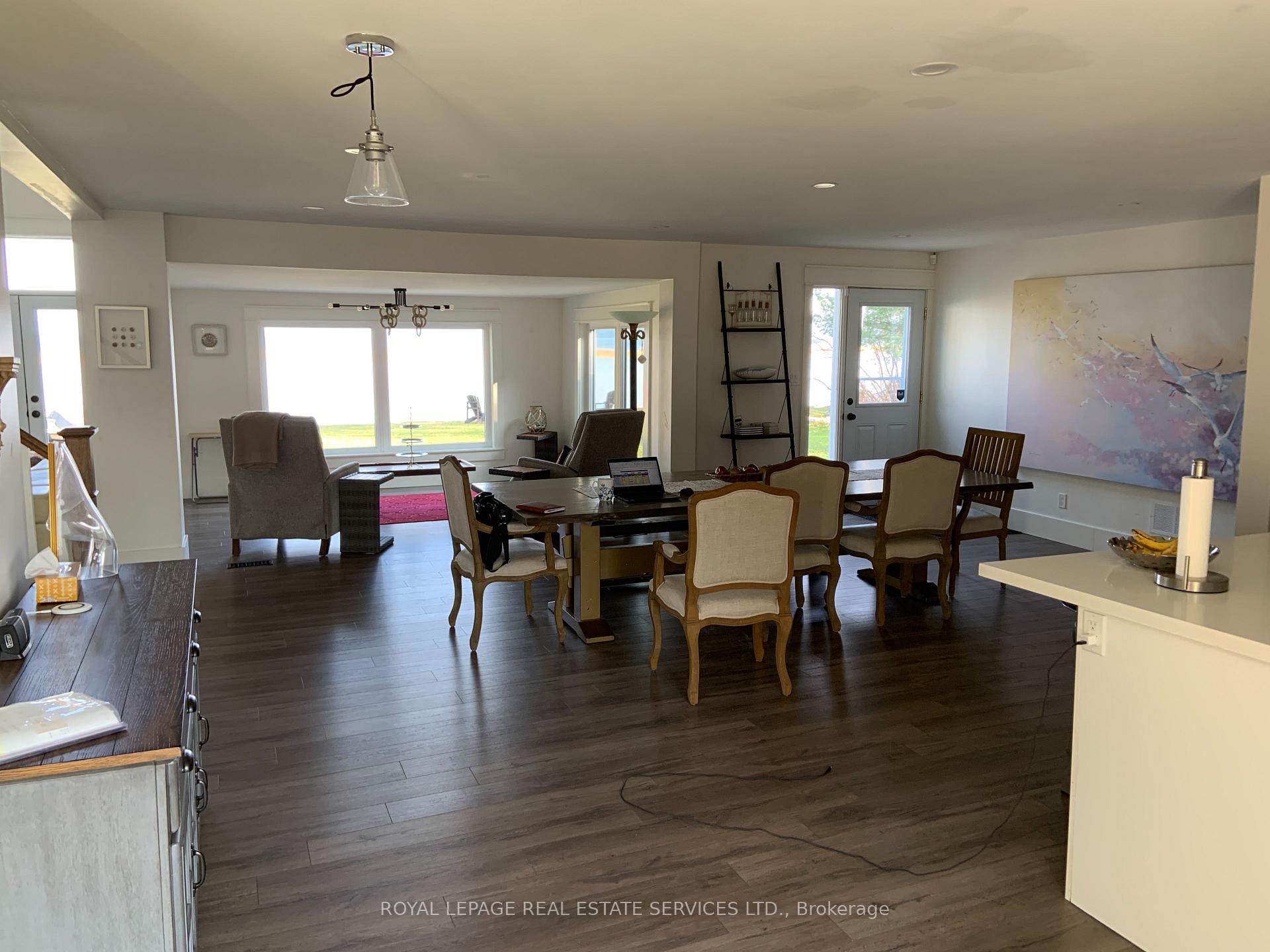 Photo 21 of 4 Crescent Road, Strong — HOMEH