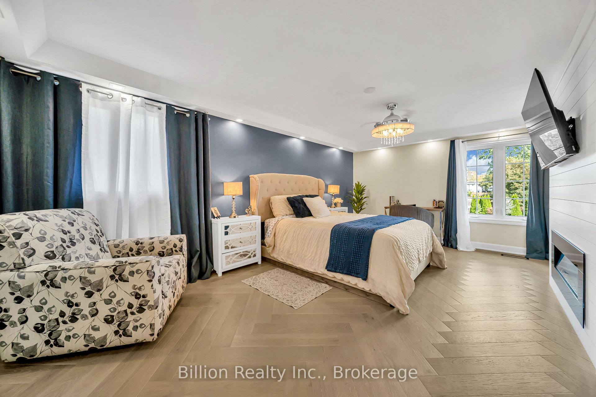 Photo 17 of 172 Bell Air Drive, Caledon, Bolton East — HOMEH