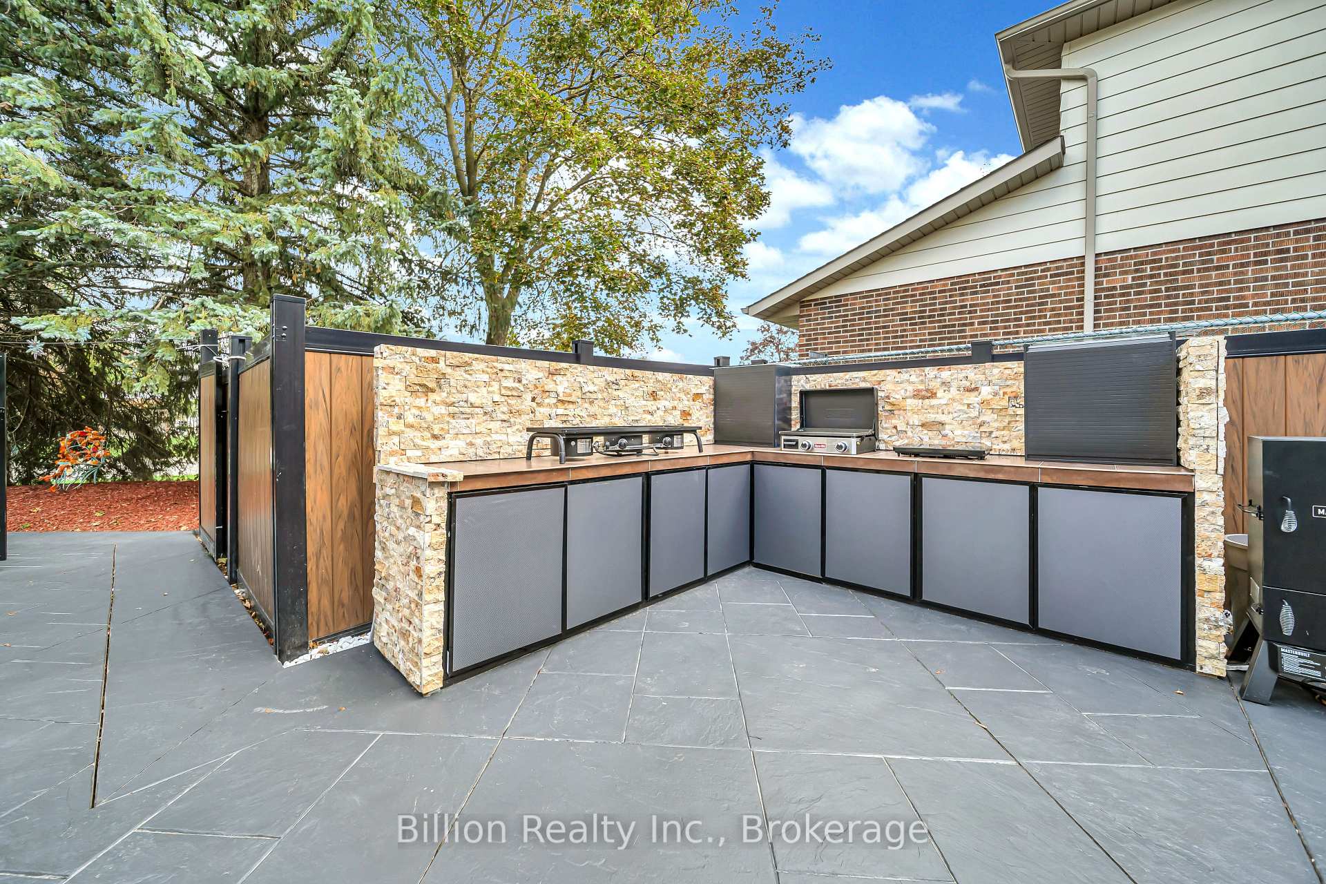 Photo 36 of 172 Bell Air Drive, Caledon, Bolton East — HOMEH