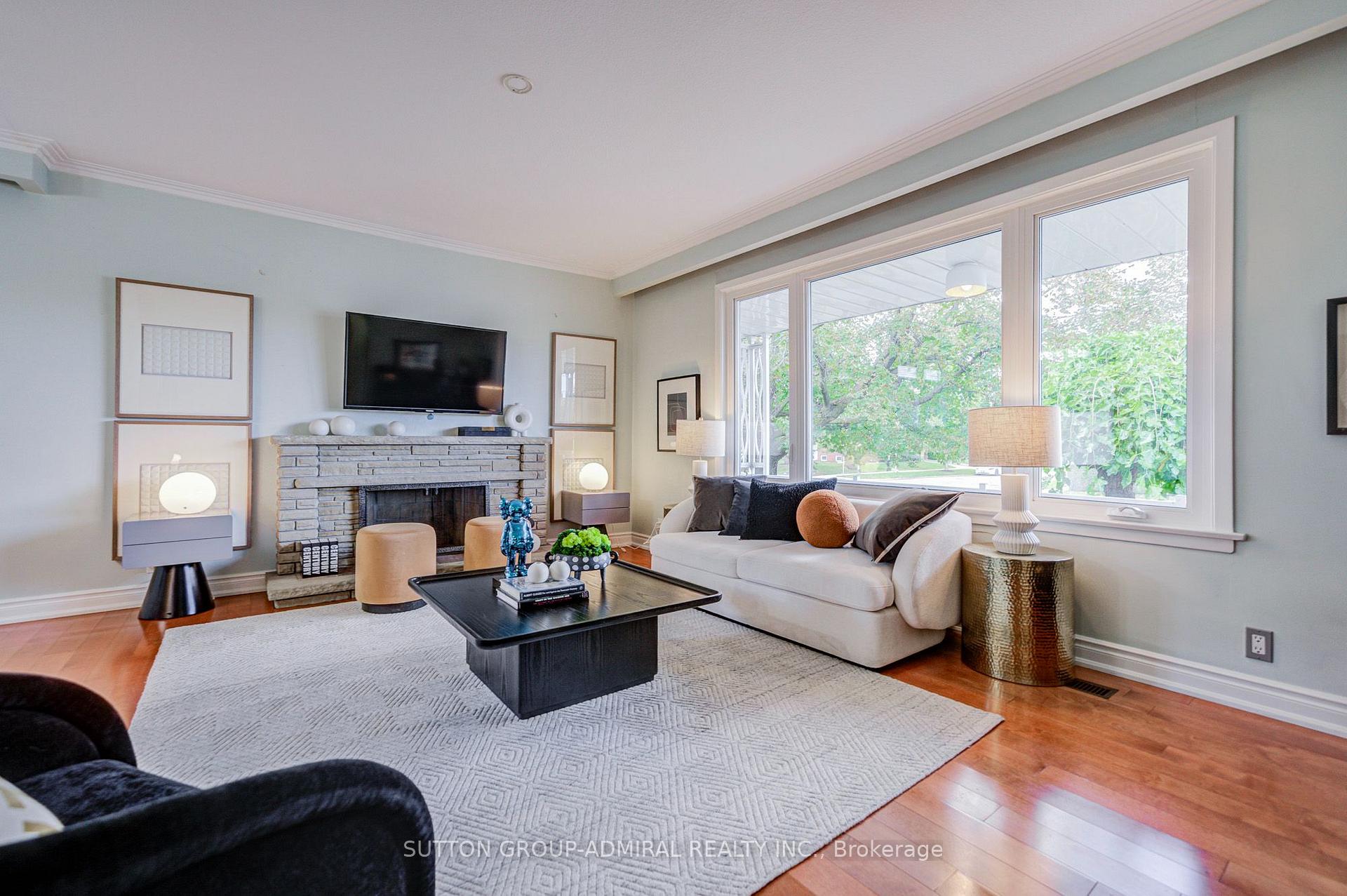 Photo 3 of 193 The Westway, Etobicoke, Willowridge-Martingrove-Richview — HOMEH