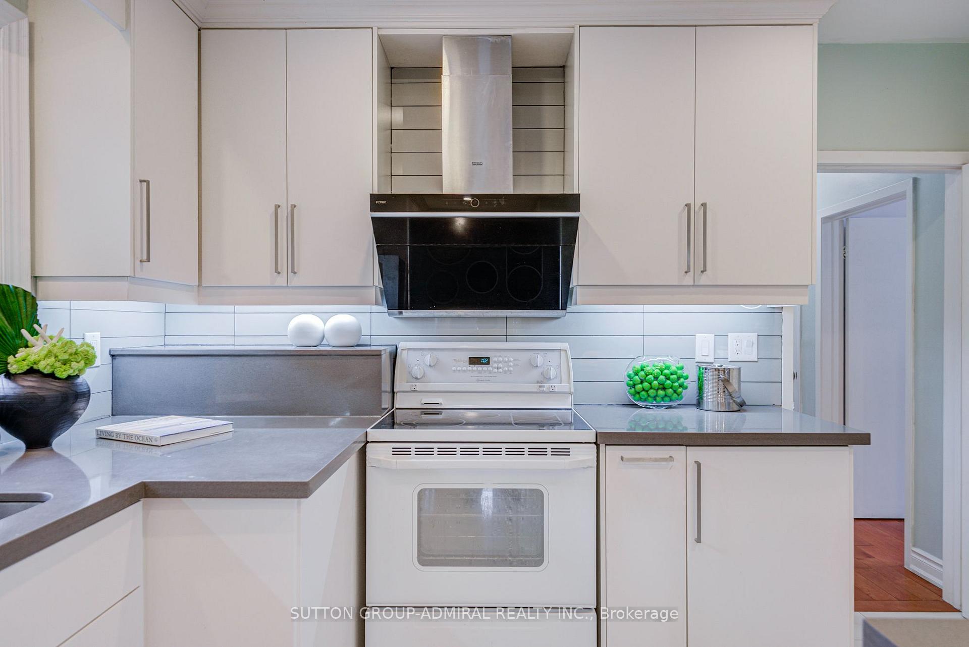 Photo 14 of 193 The Westway, Etobicoke, Willowridge-Martingrove-Richview — HOMEH