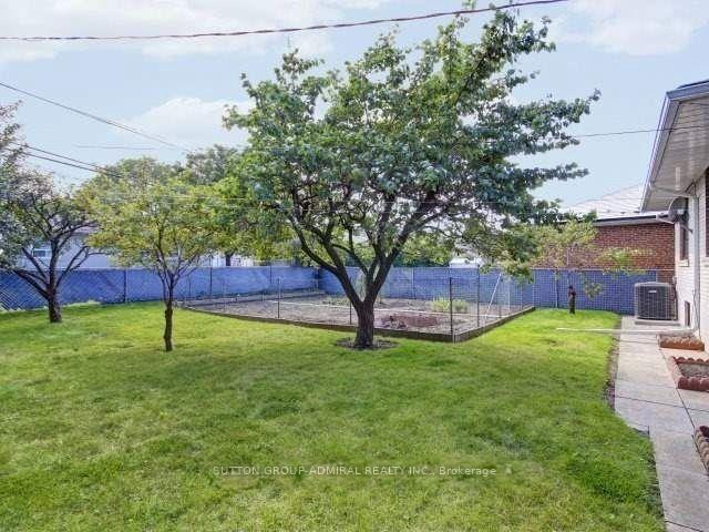 Photo 43 of 193 The Westway, Etobicoke, Willowridge-Martingrove-Richview — HOMEH