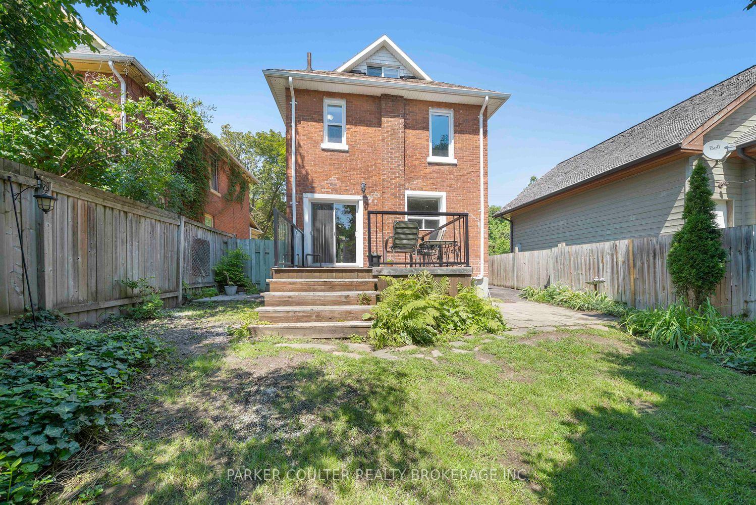 Photo 33 of 79 Blake Street, Barrie, North Shore — HOMEH