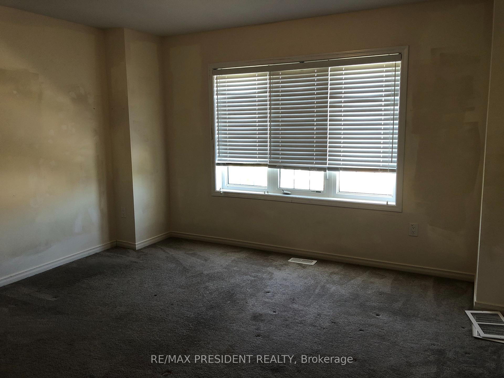 Photo 14 of 25 Seanesy Drive, Thorold, Hurricane/Merrittville — HOMEH