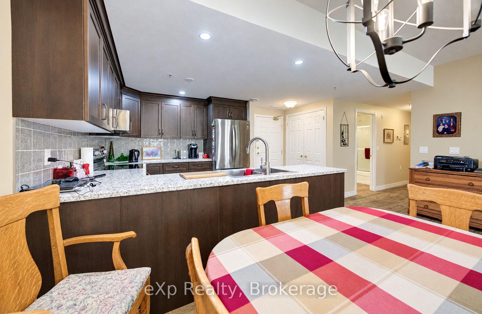 Photo 7 of Unit 106, 20 Station Square, Centre Wellington, Elora/Salem — HOMEH