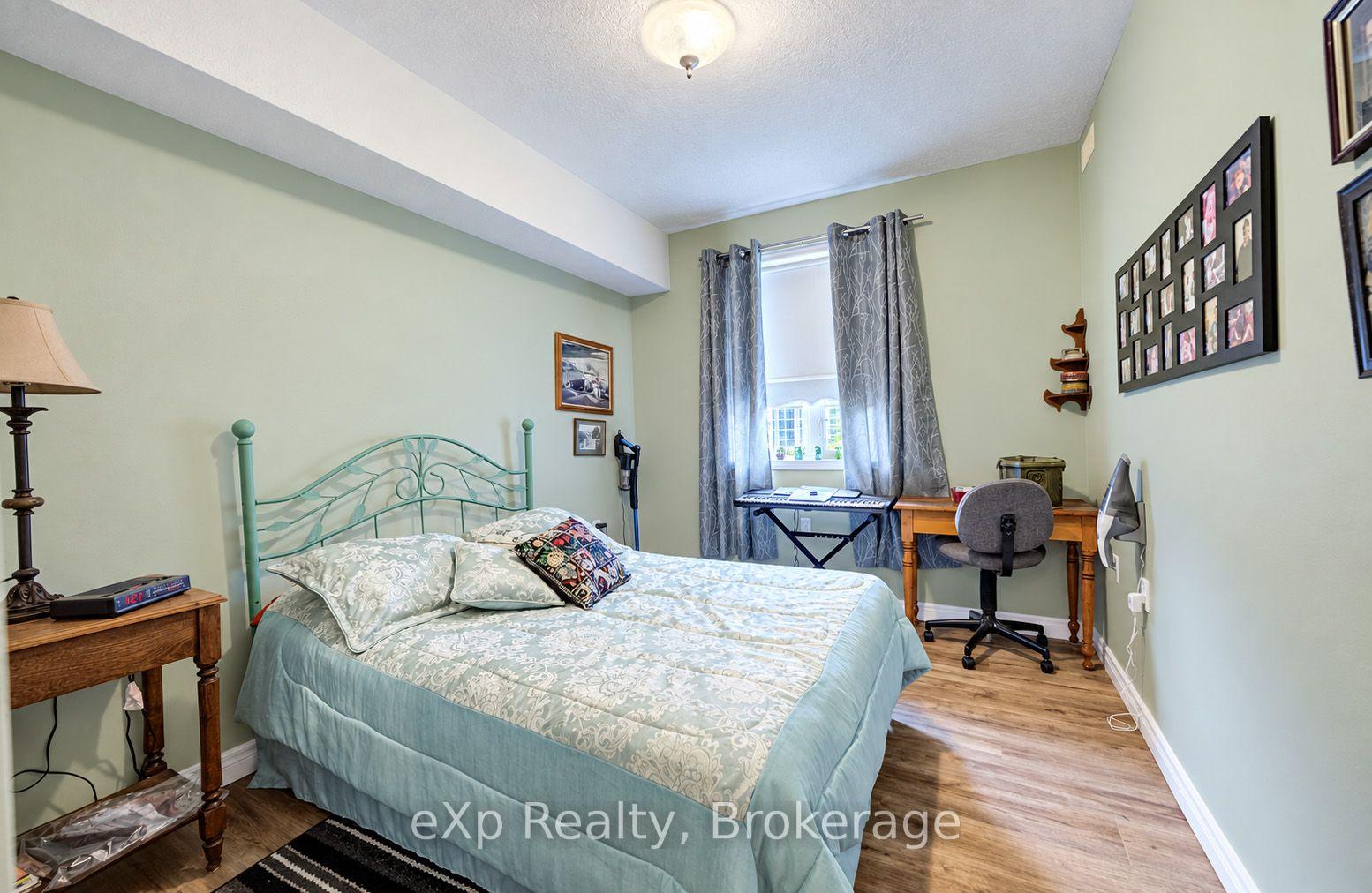 Photo 14 of Unit 106, 20 Station Square, Centre Wellington, Elora/Salem — HOMEH