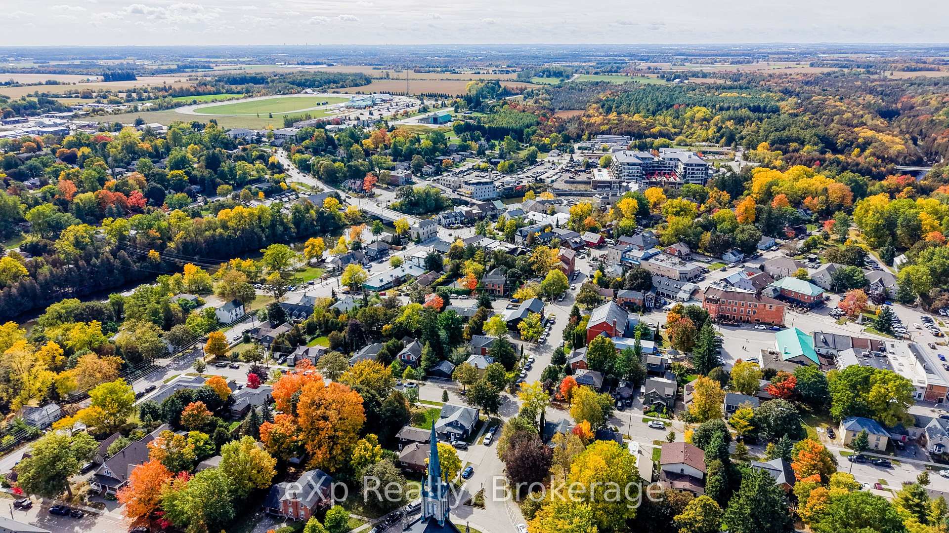 Photo 37 of Unit 106, 20 Station Square, Centre Wellington, Elora/Salem — HOMEH