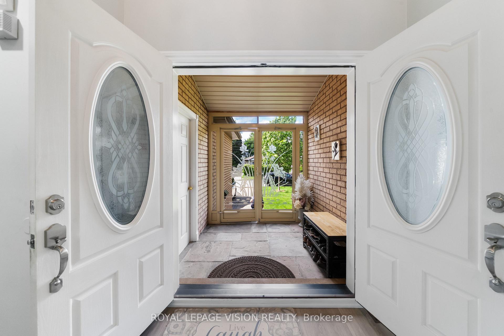 Photo 4 of 5 Anson Avenue, Scarborough, Cliffcrest — HOMEH
