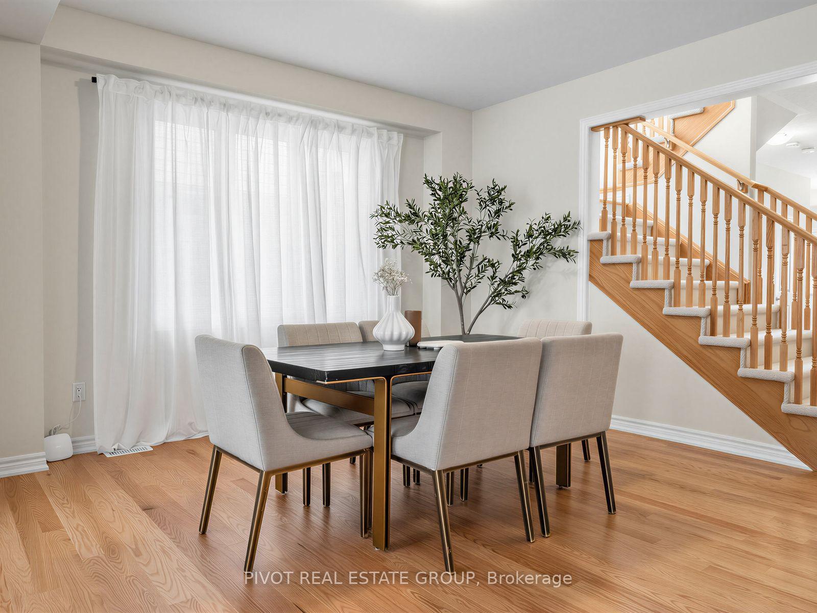 Photo 12 of 12 Gilham Way, Brant, Paris — HOMEH