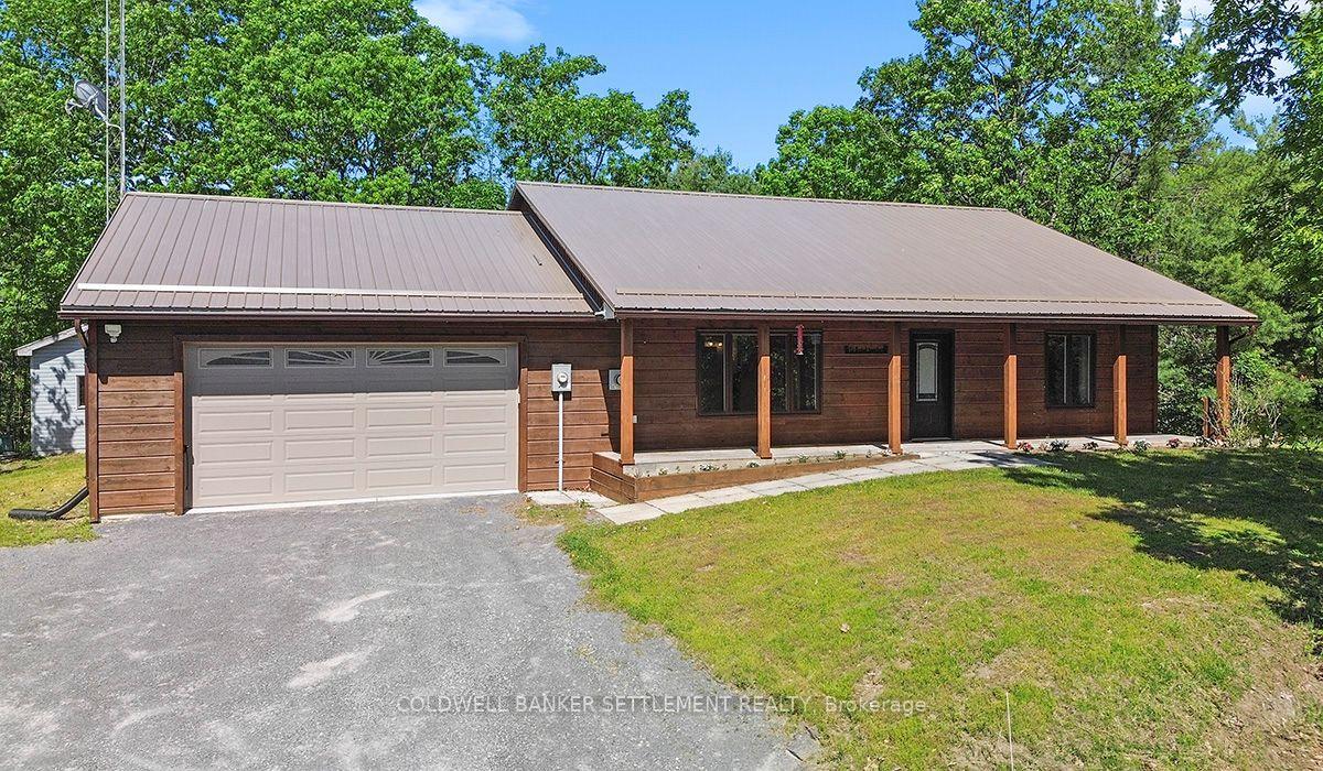 Photo 1 of 15 Redpath Lane, Rideau Lakes, Rideau Lakes (South Crosby) Twp — HOMEH