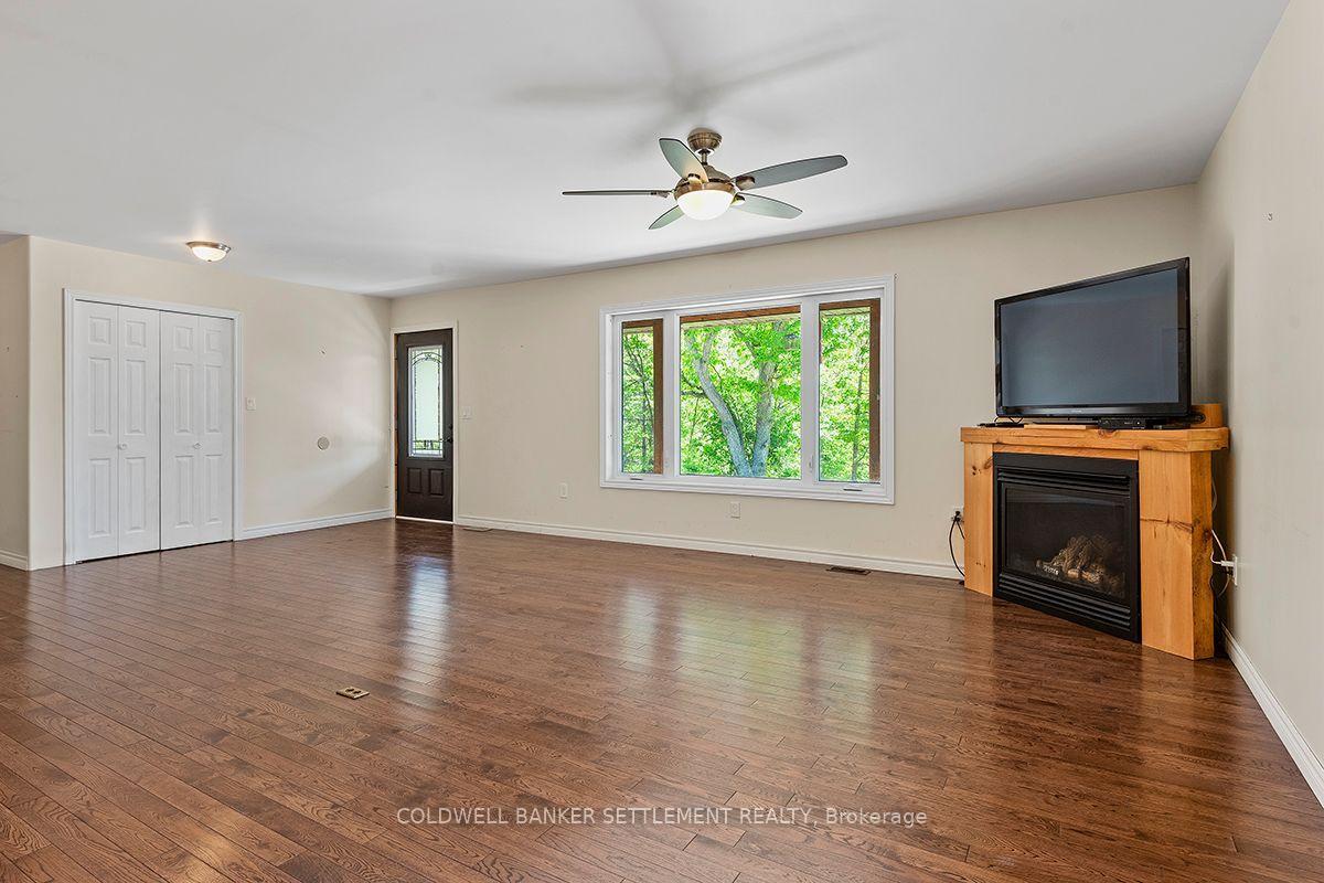 Photo 13 of 15 Redpath Lane, Rideau Lakes, Rideau Lakes (South Crosby) Twp — HOMEH
