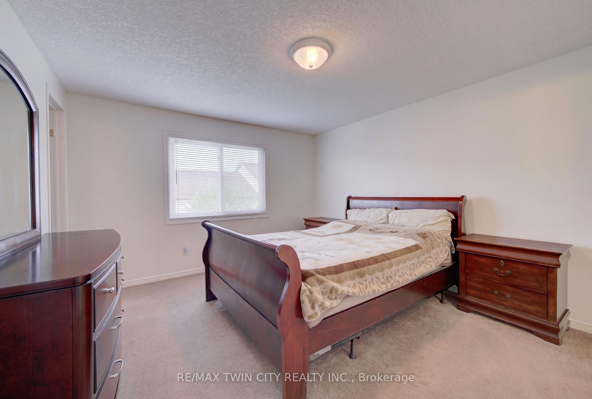 Photo 21 of 1064 Copper Leaf Crescent, Kitchener, Trussler — HOMEH