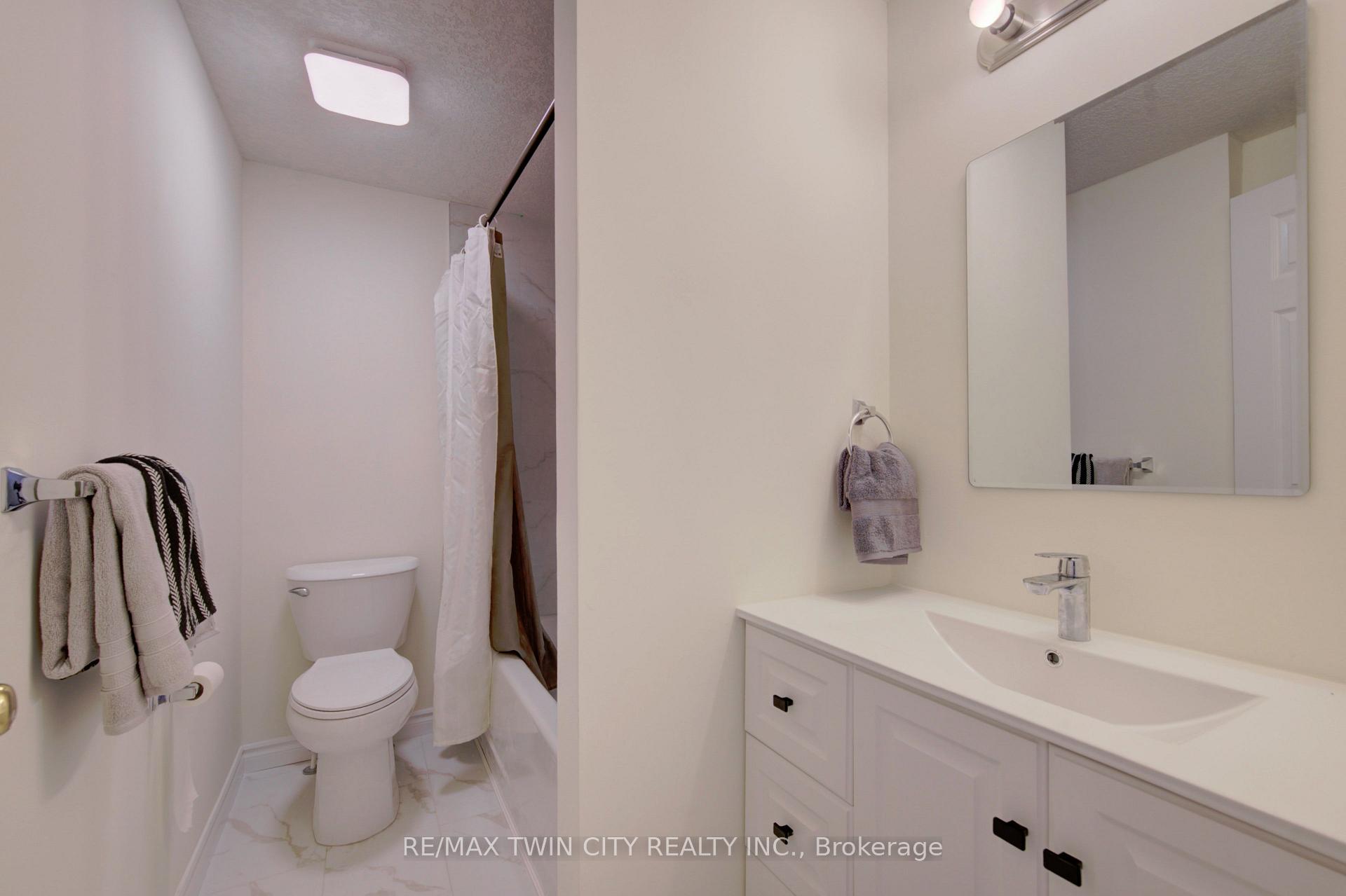 Photo 22 of 1064 Copper Leaf Crescent, Kitchener, Trussler — HOMEH