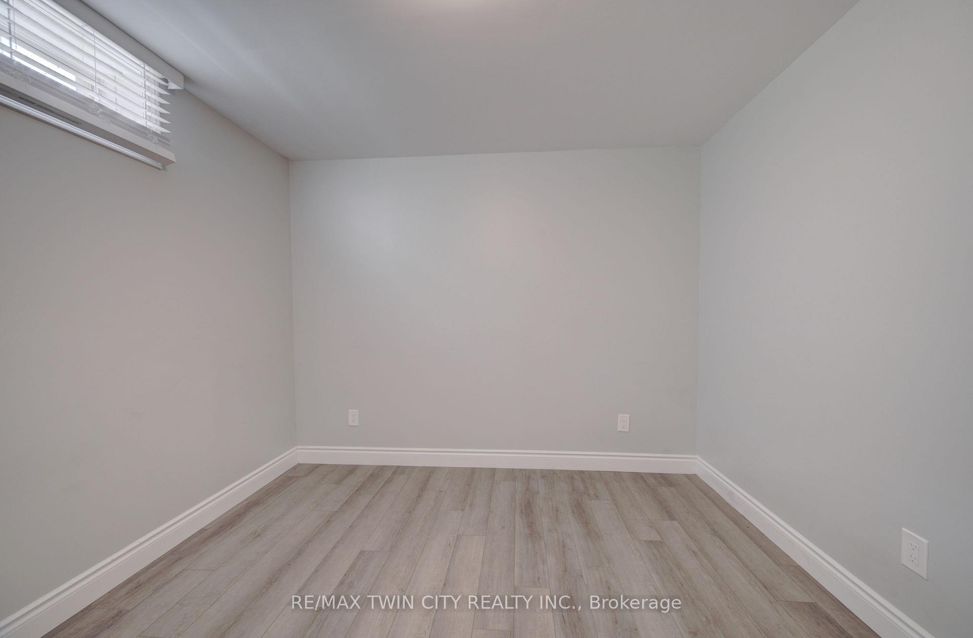 Photo 35 of 1064 Copper Leaf Crescent, Kitchener, Trussler — HOMEH