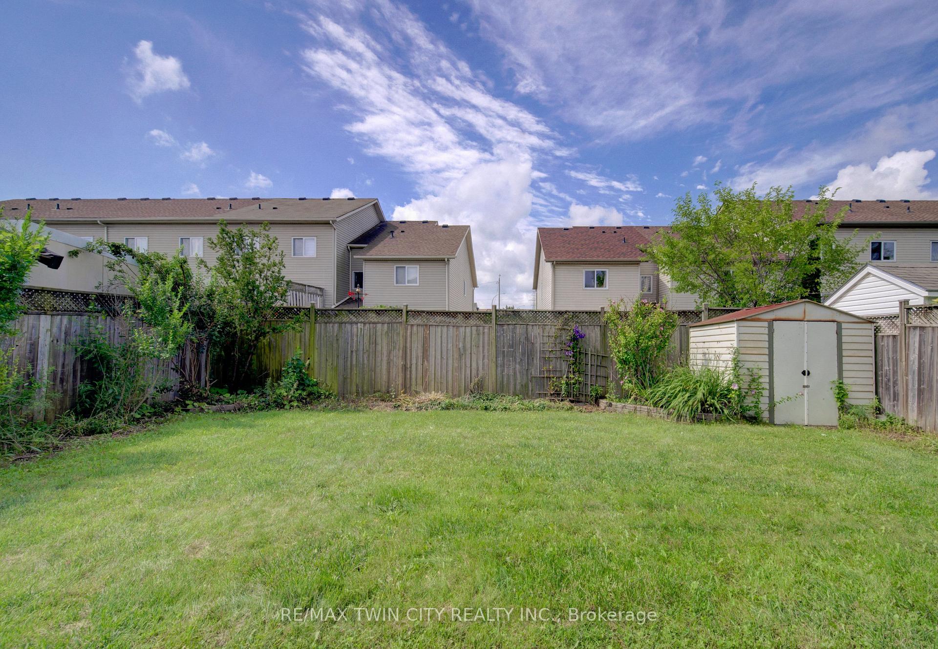 Photo 43 of 1064 Copper Leaf Crescent, Kitchener, Trussler — HOMEH