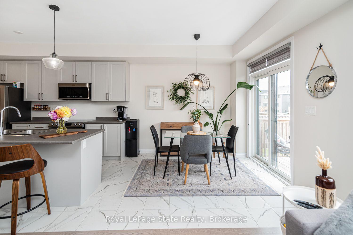 Photo 15 of 121 Vanilla Trail, Thorold, Rolling Meadows — HOMEH