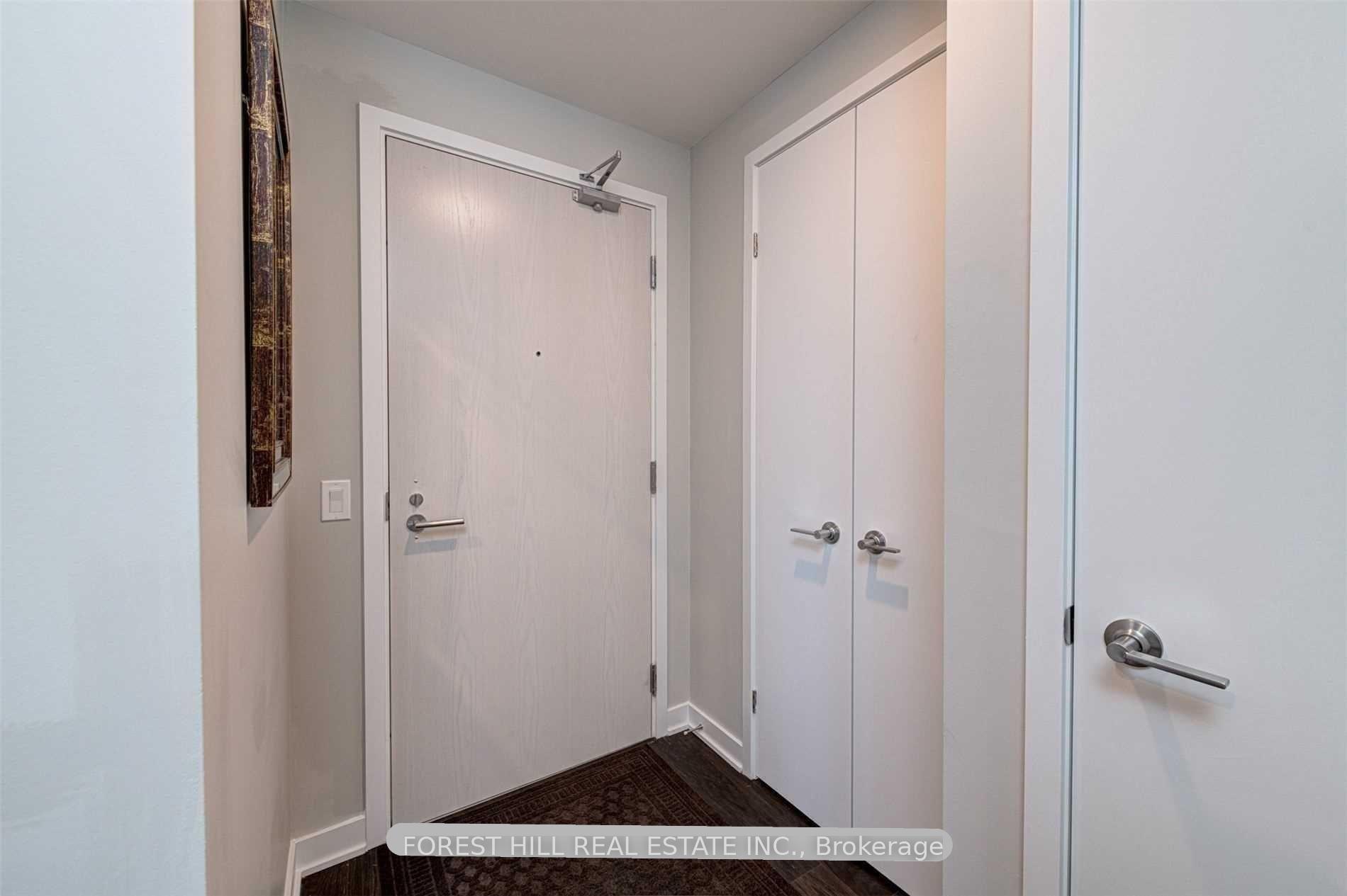 Photo 5 of Unit 4102, 115 Blue Jays Way, Toronto, Waterfront Communities — HOMEH