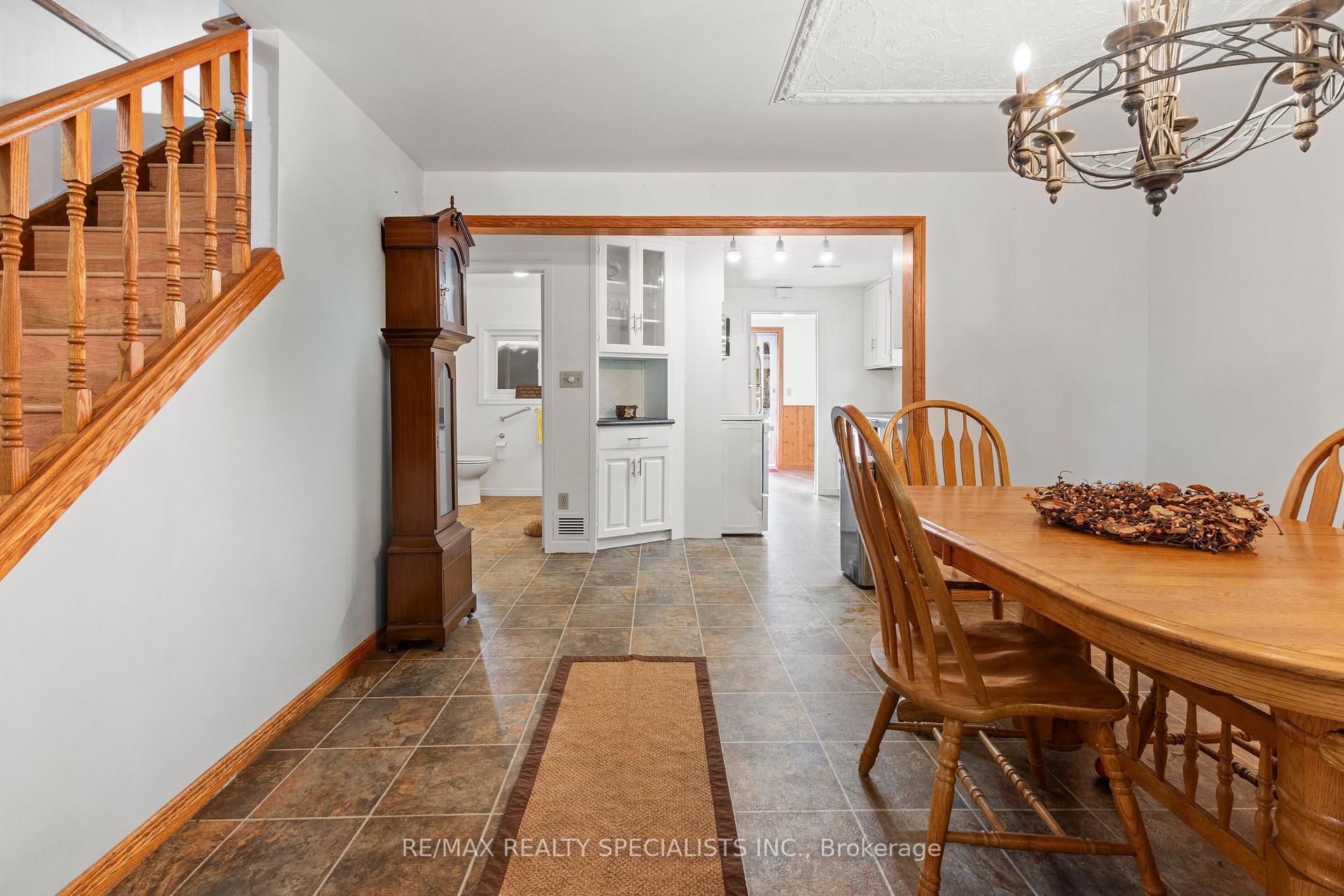 Photo 16 of 168 Asmus Street, Wilmot, New Hamburg — HOMEH