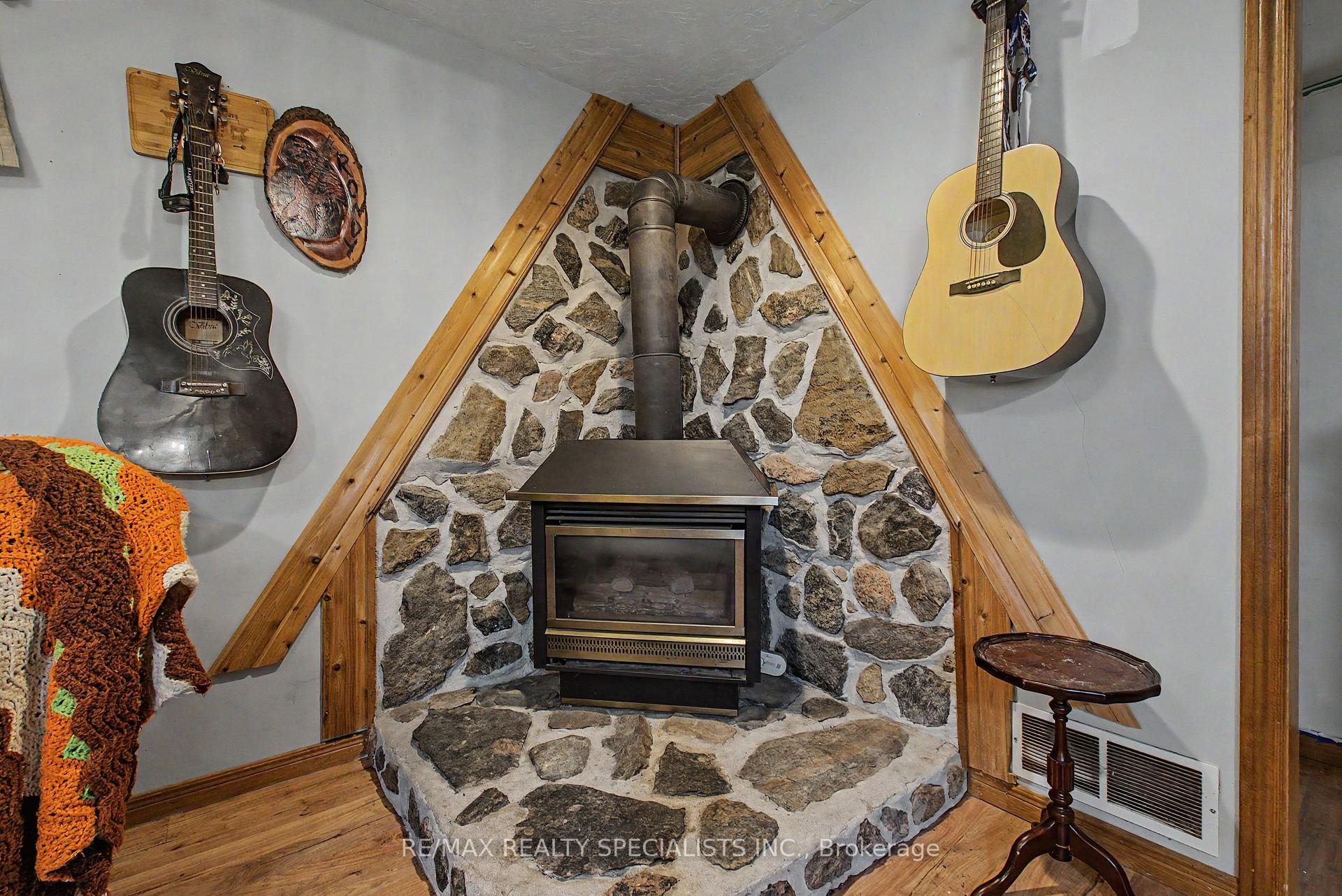 Photo 22 of 168 Asmus Street, Wilmot, New Hamburg — HOMEH