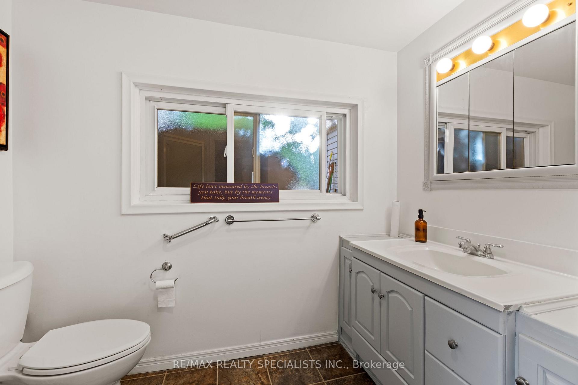 Photo 25 of 168 Asmus Street, Wilmot, New Hamburg — HOMEH