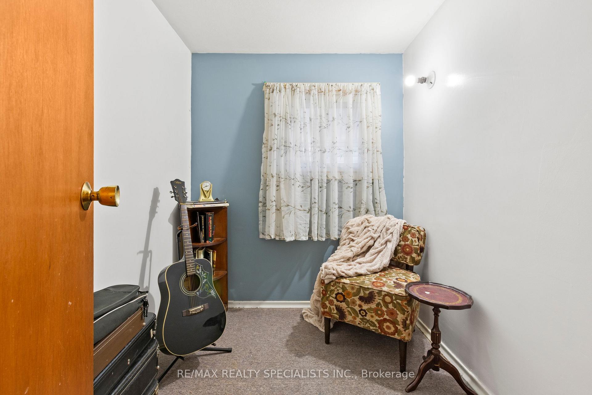 Photo 36 of 168 Asmus Street, Wilmot, New Hamburg — HOMEH