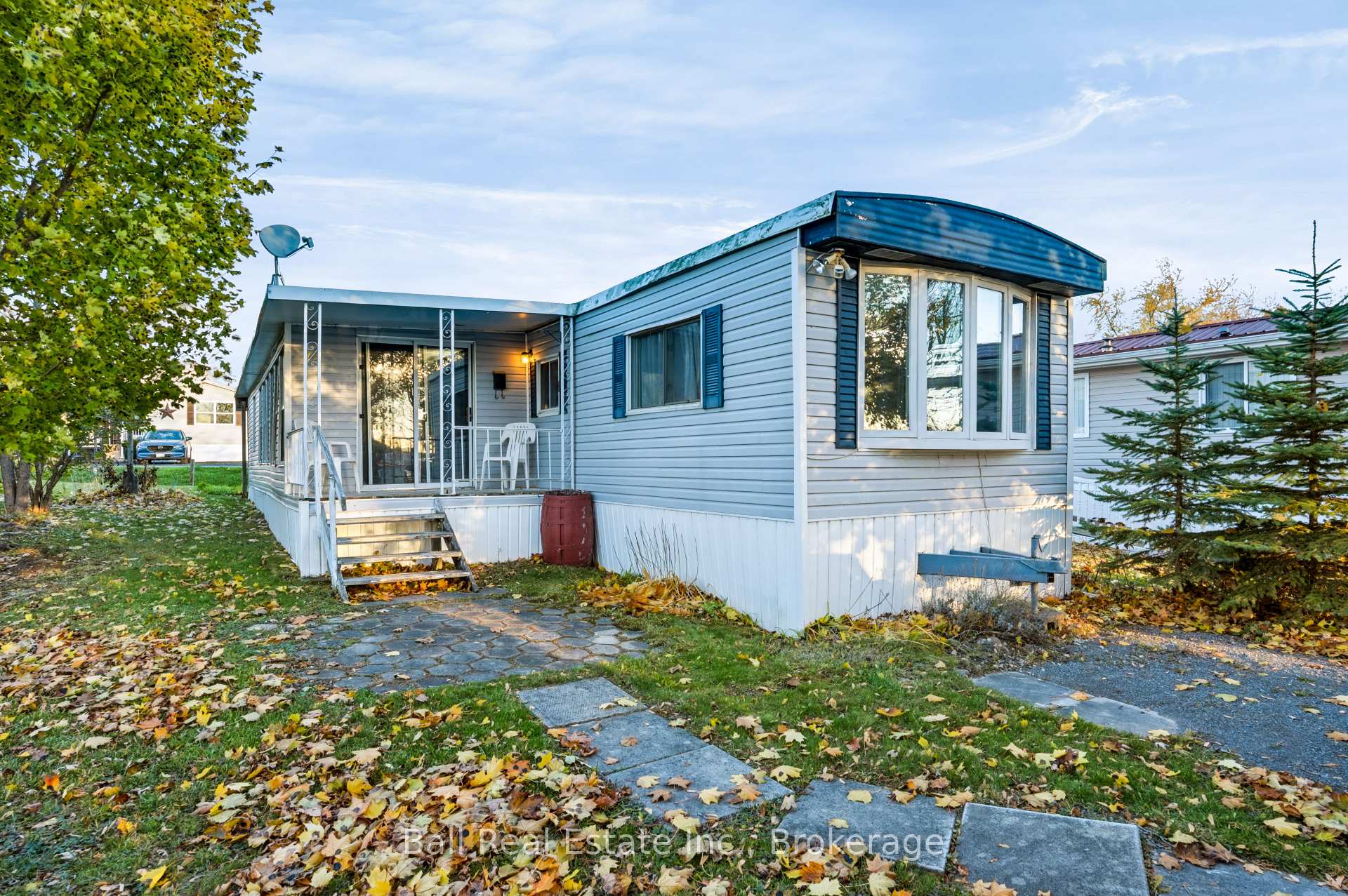 Photo 2 of 15 McGregor Central Drive, Otonabee-South Monaghan — HOMEH