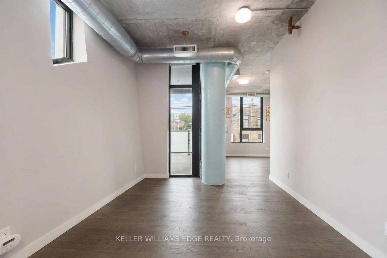 Photo 9 of Unit 204, 109 Wolseley Street E, Toronto, Trinity-Bellwoods — HOMEH