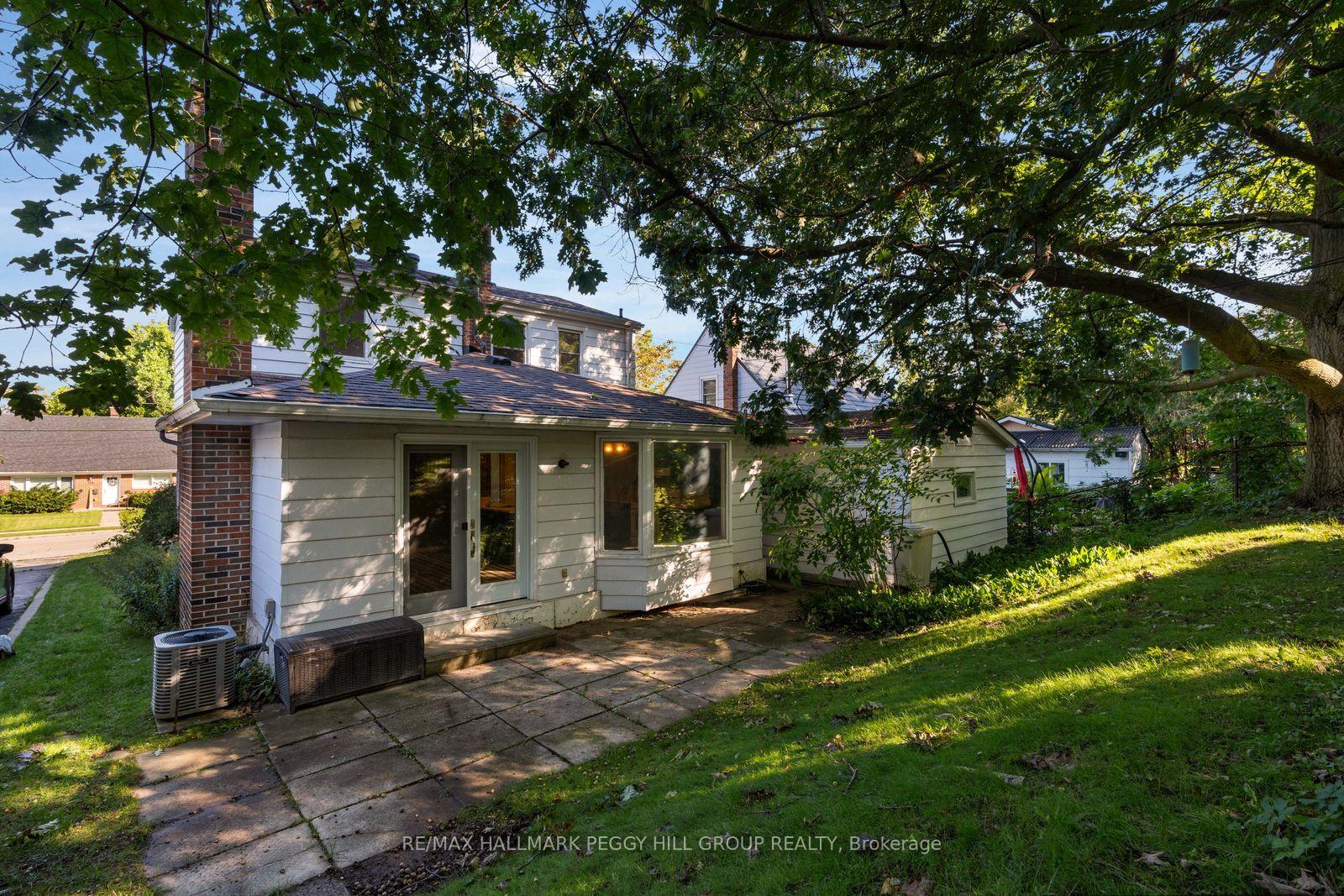 Photo 14 of 109 Codrington Street, Barrie, Codrington — HOMEH