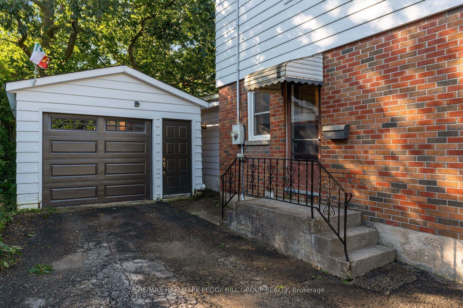 Photo 17 of 109 Codrington Street, Barrie, Codrington — HOMEH