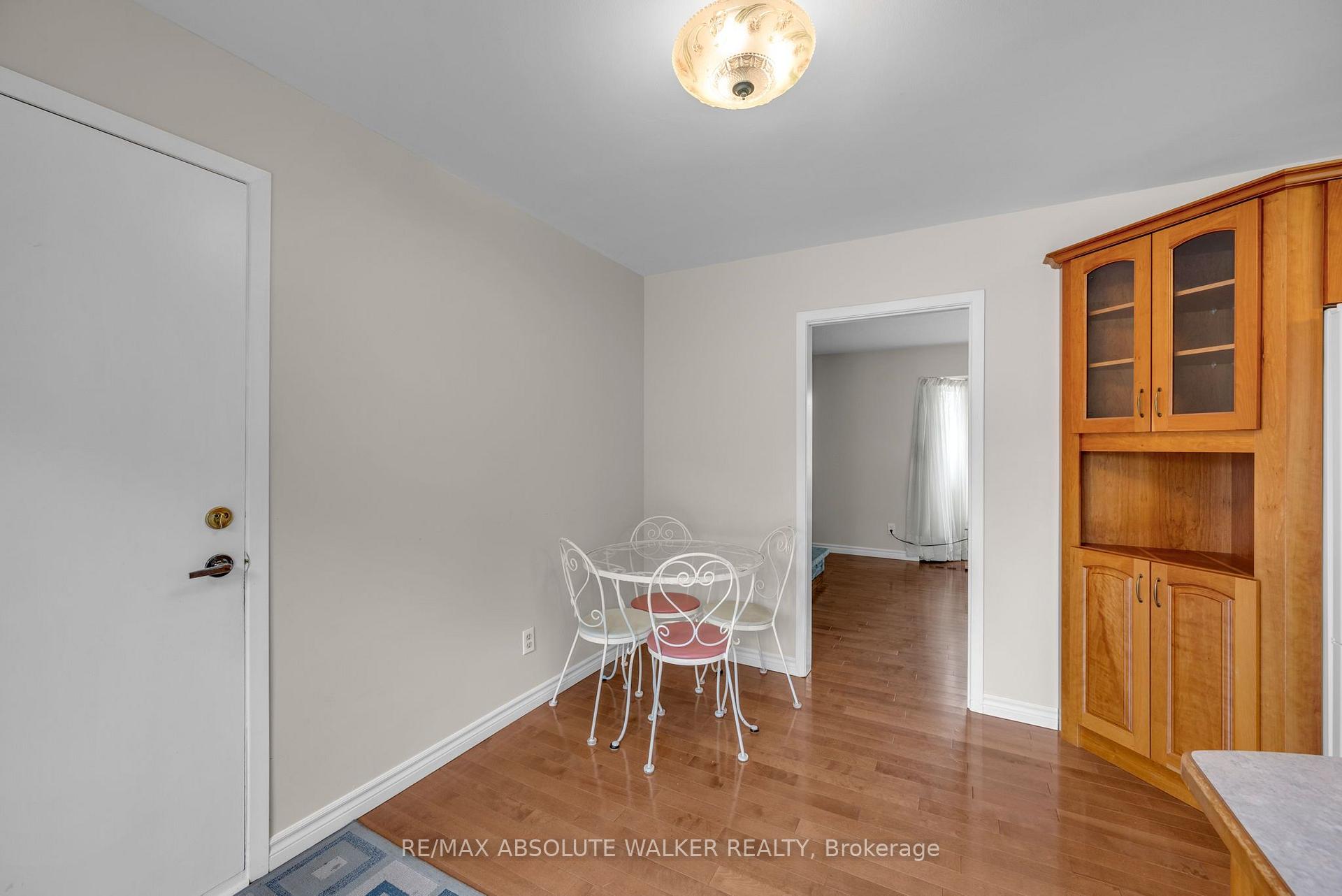 Photo 9 of 29 Jonathan Pack Street, Ottawa, Stittsville (Central) — HOMEH