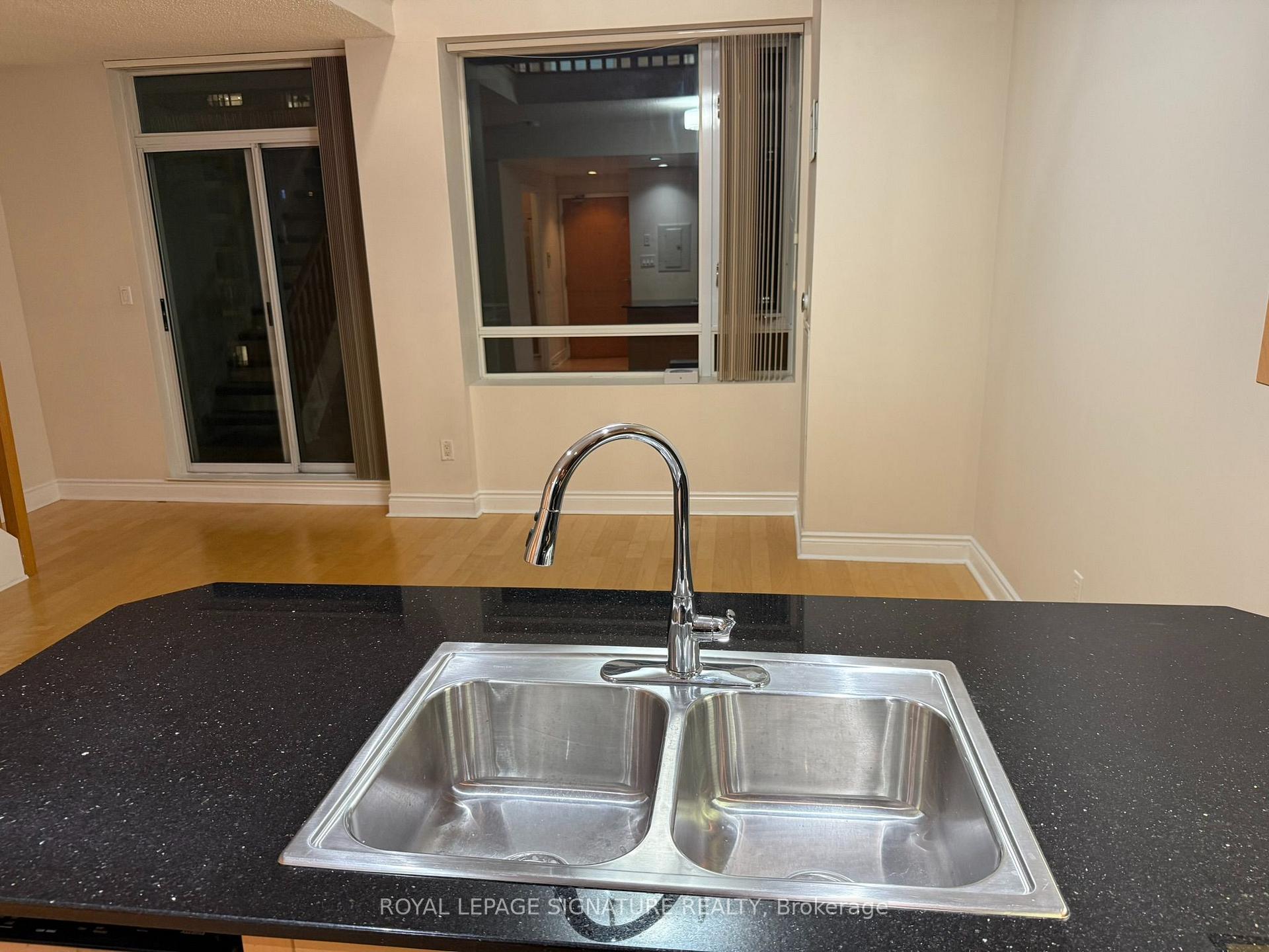Photo 6 of Unit 1705, 80 Cumberland Street, Toronto, The Annex — HOMEH