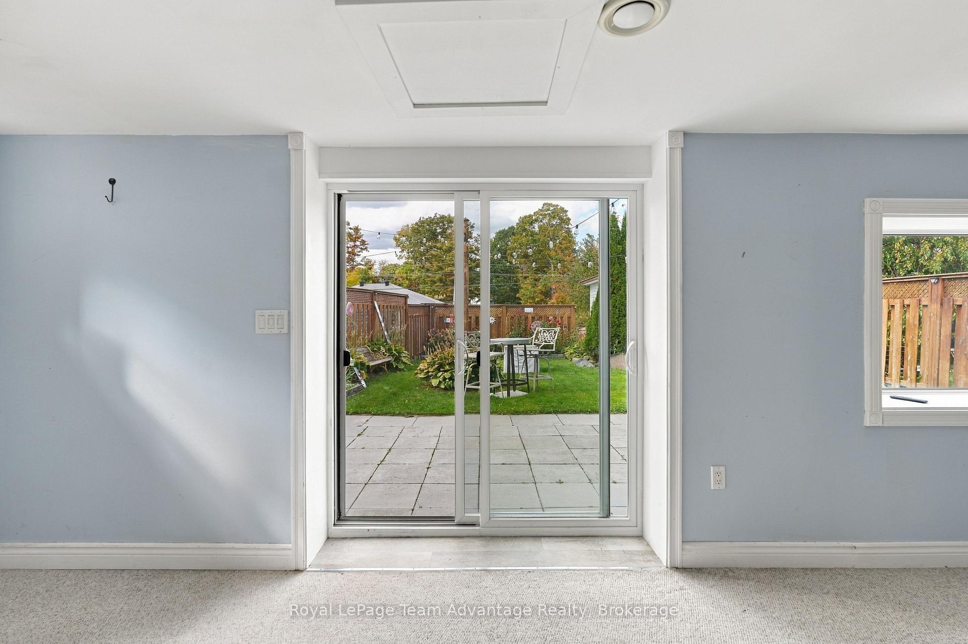 Photo 10 of 55 Highland Crescent, Parry Sound — HOMEH