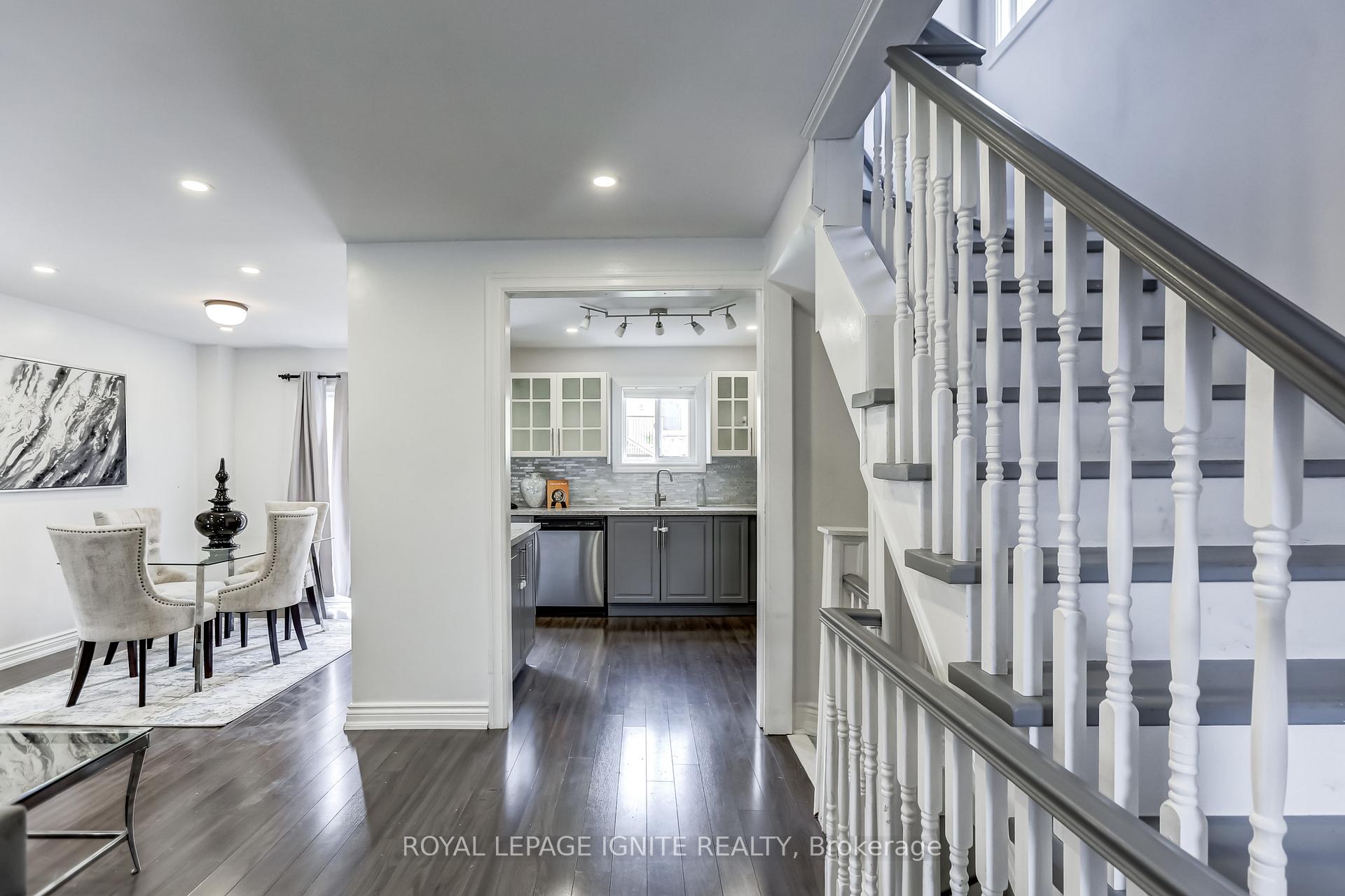 Photo 5 of 172 Radford Drive, Ajax, Central — HOMEH