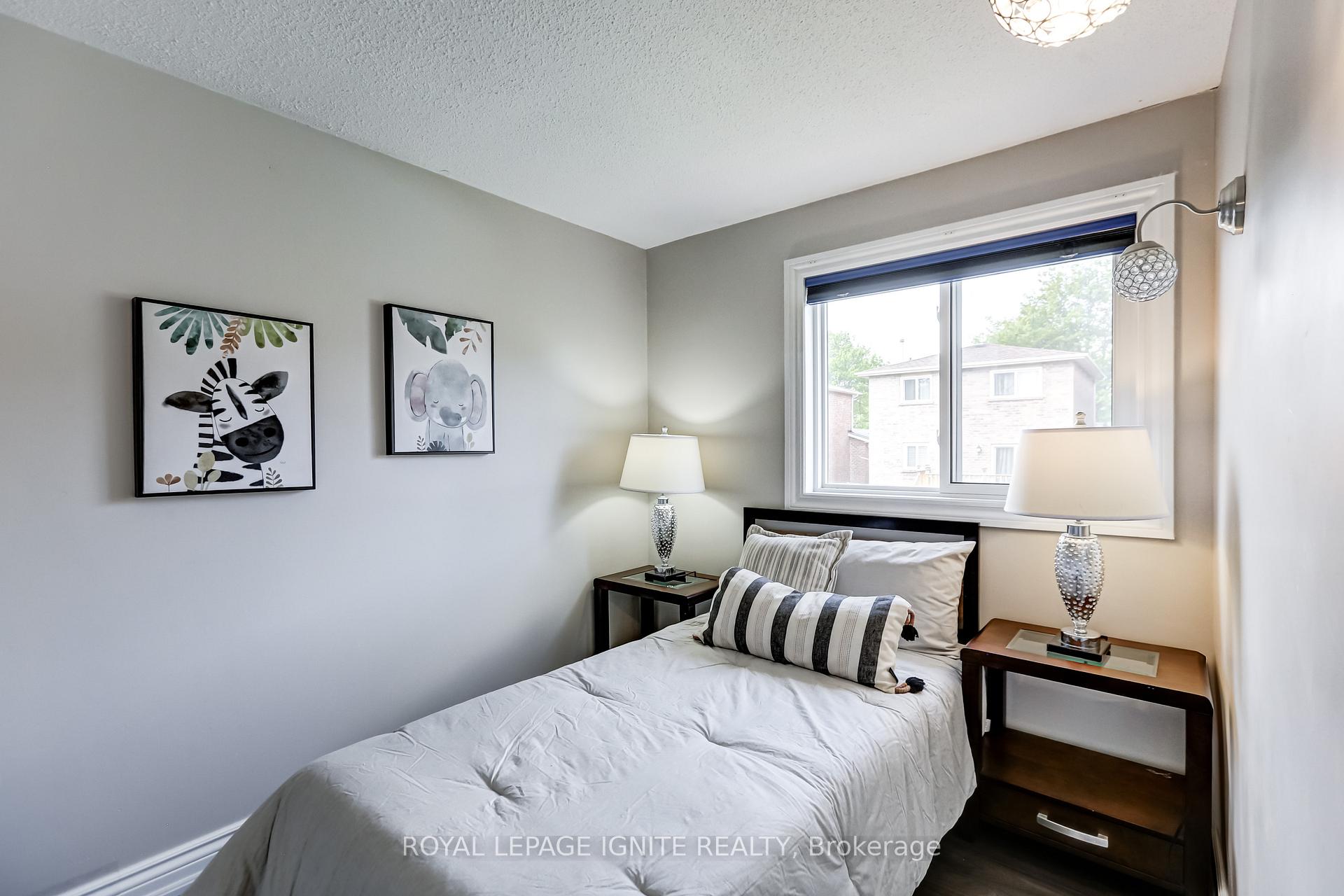Photo 18 of 172 Radford Drive, Ajax, Central — HOMEH