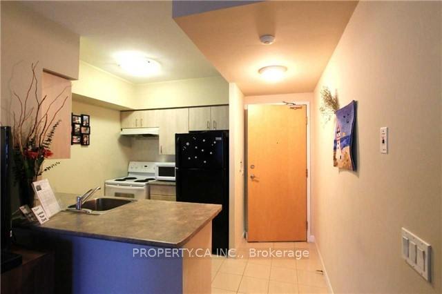 Photo 4 of 4978 Yonge Street, North York, Lansing-Westgate — HOMEH