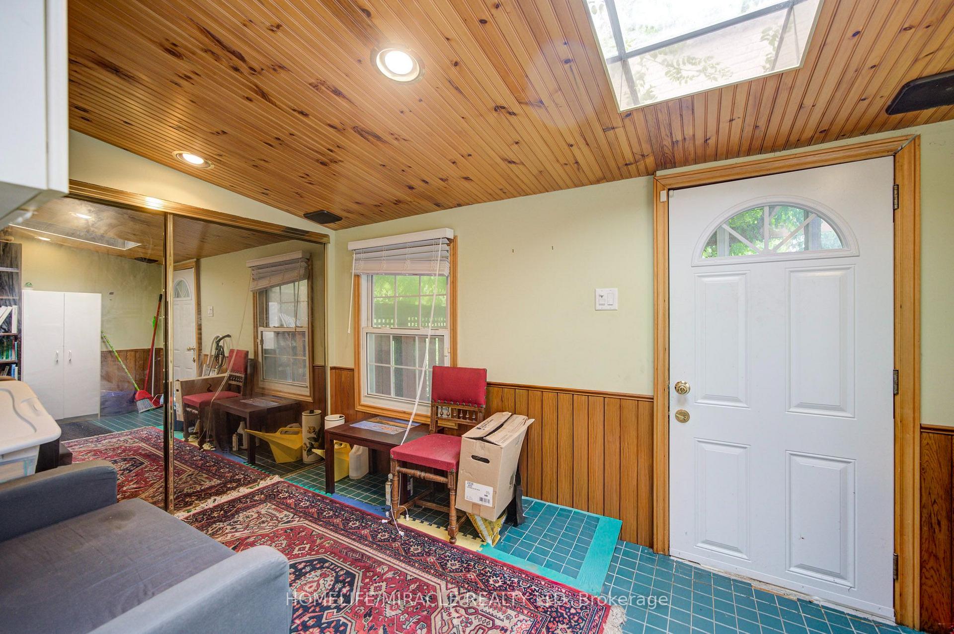 Photo 24 of 36 Valhalla Boulevard, Scarborough, Birchcliffe-Cliffside — HOMEH