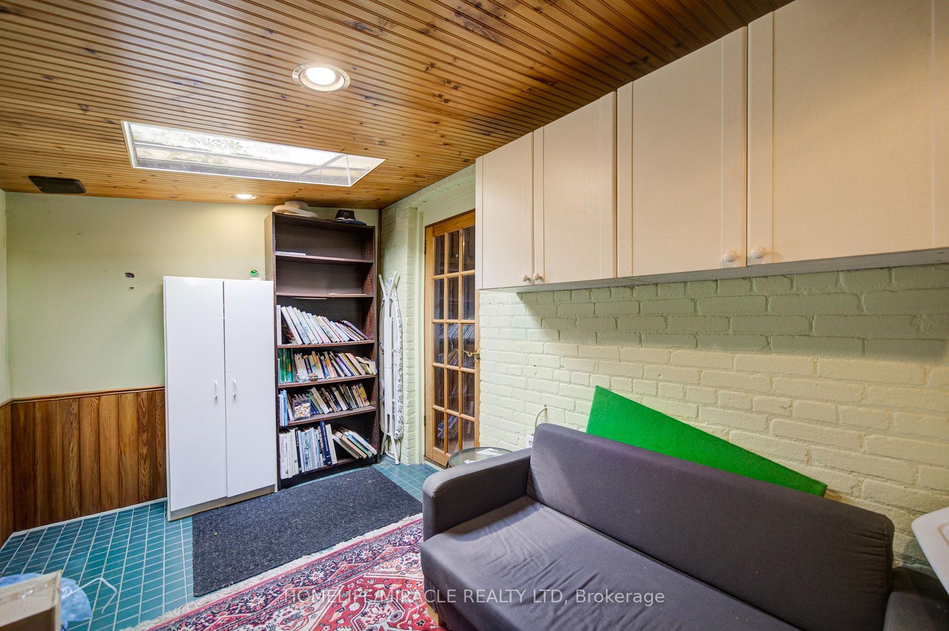 Photo 26 of 36 Valhalla Boulevard, Scarborough, Birchcliffe-Cliffside — HOMEH