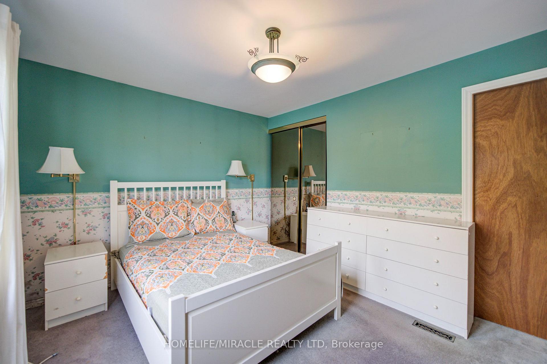 Photo 36 of 36 Valhalla Boulevard, Scarborough, Birchcliffe-Cliffside — HOMEH